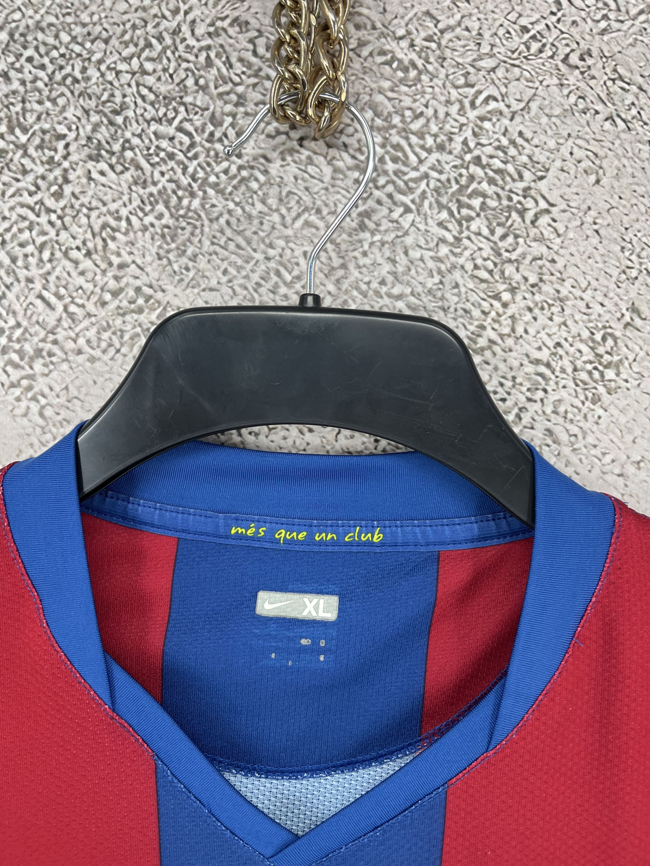Nike Barcelona Nike 2007 Jersey Vintage Y-Shirts Size XS Size US XS / EU 42 / 0 - 8 Thumbnail