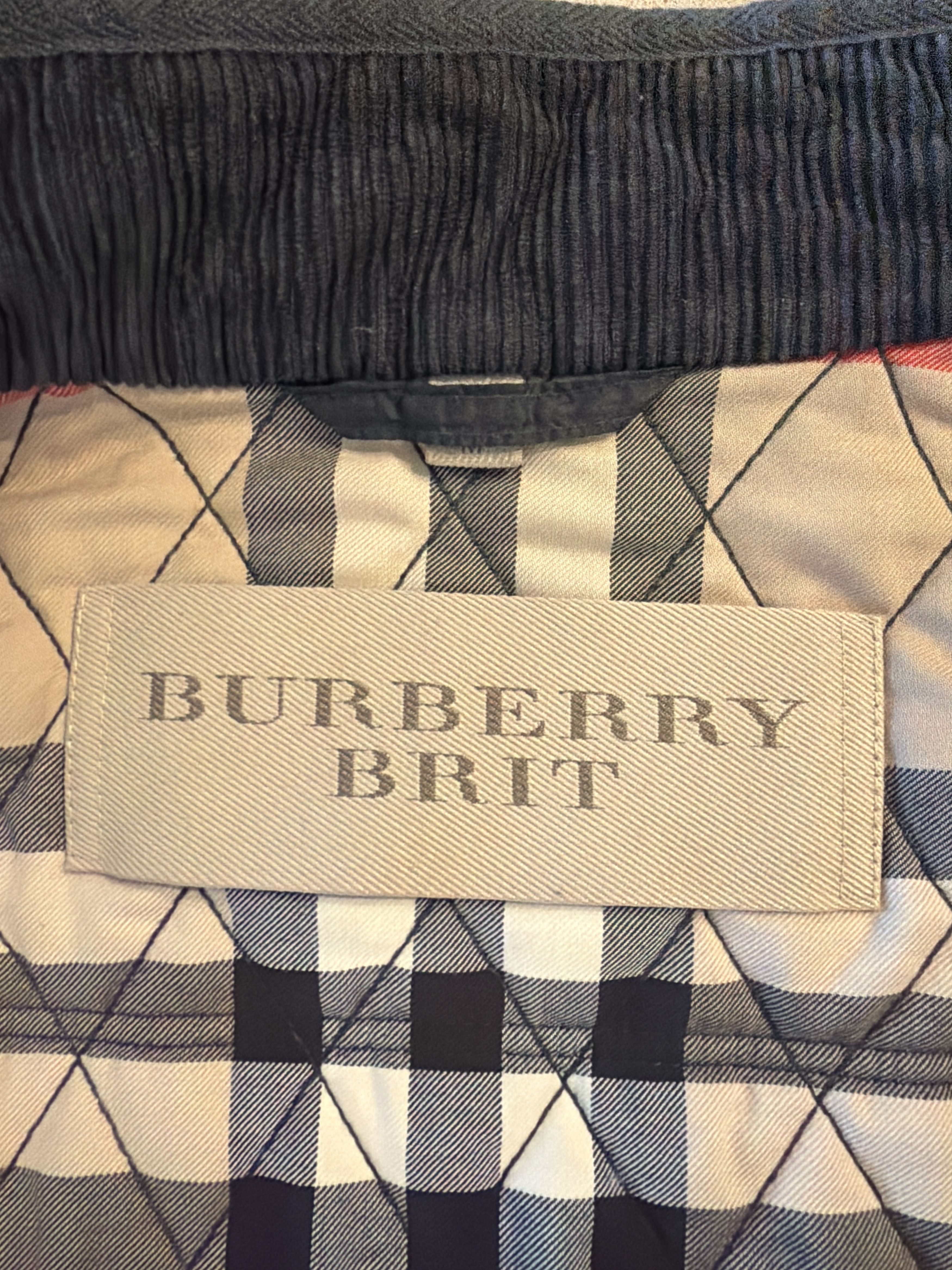 Burberry Burberry Brit Vest Size US M / EU 48-50 / 2 - 7 Thumbnail