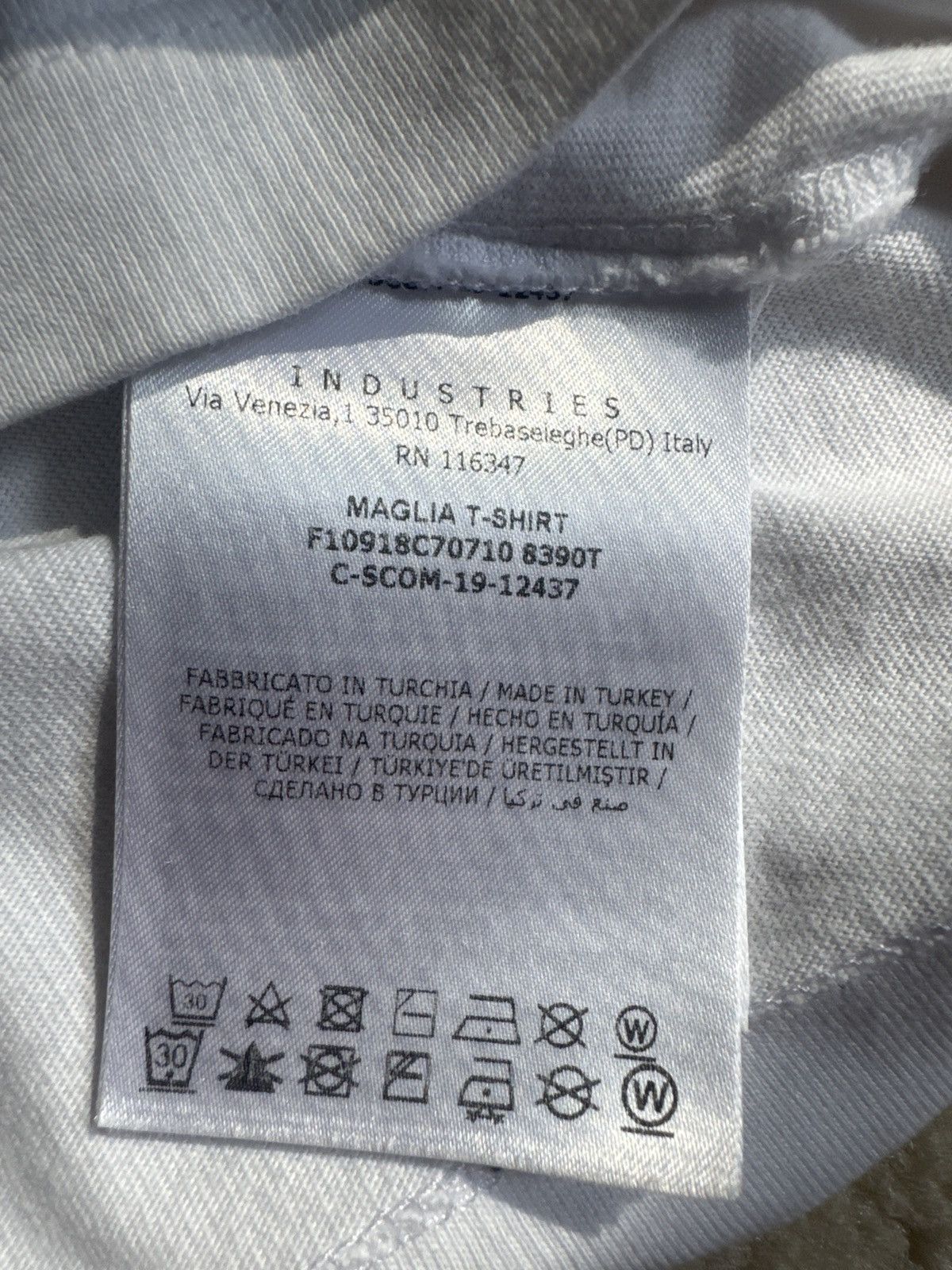 Moncler Moncler T-Shirt Size US L / EU 52-54 / 3 - 6 Thumbnail
