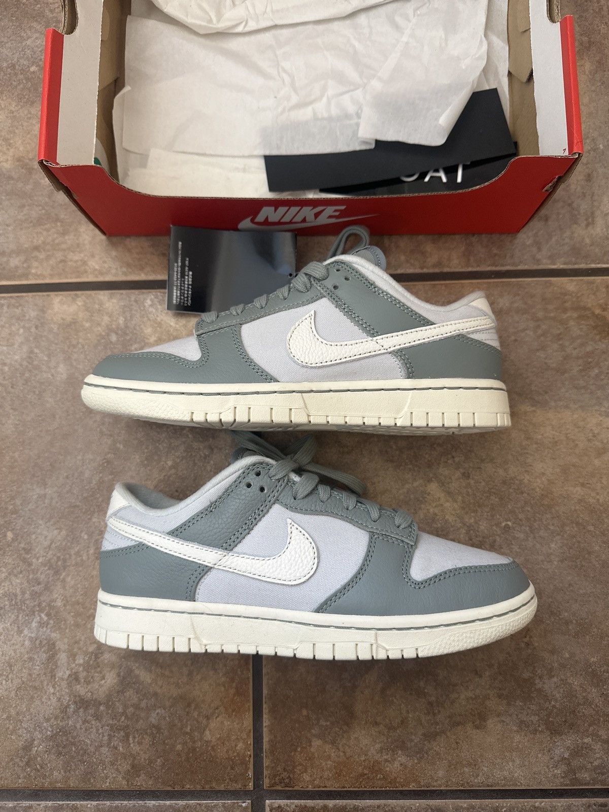 Nike Dunk Low 'Mica Green' Size US 5 / EU 37 - 1 Thumbnail