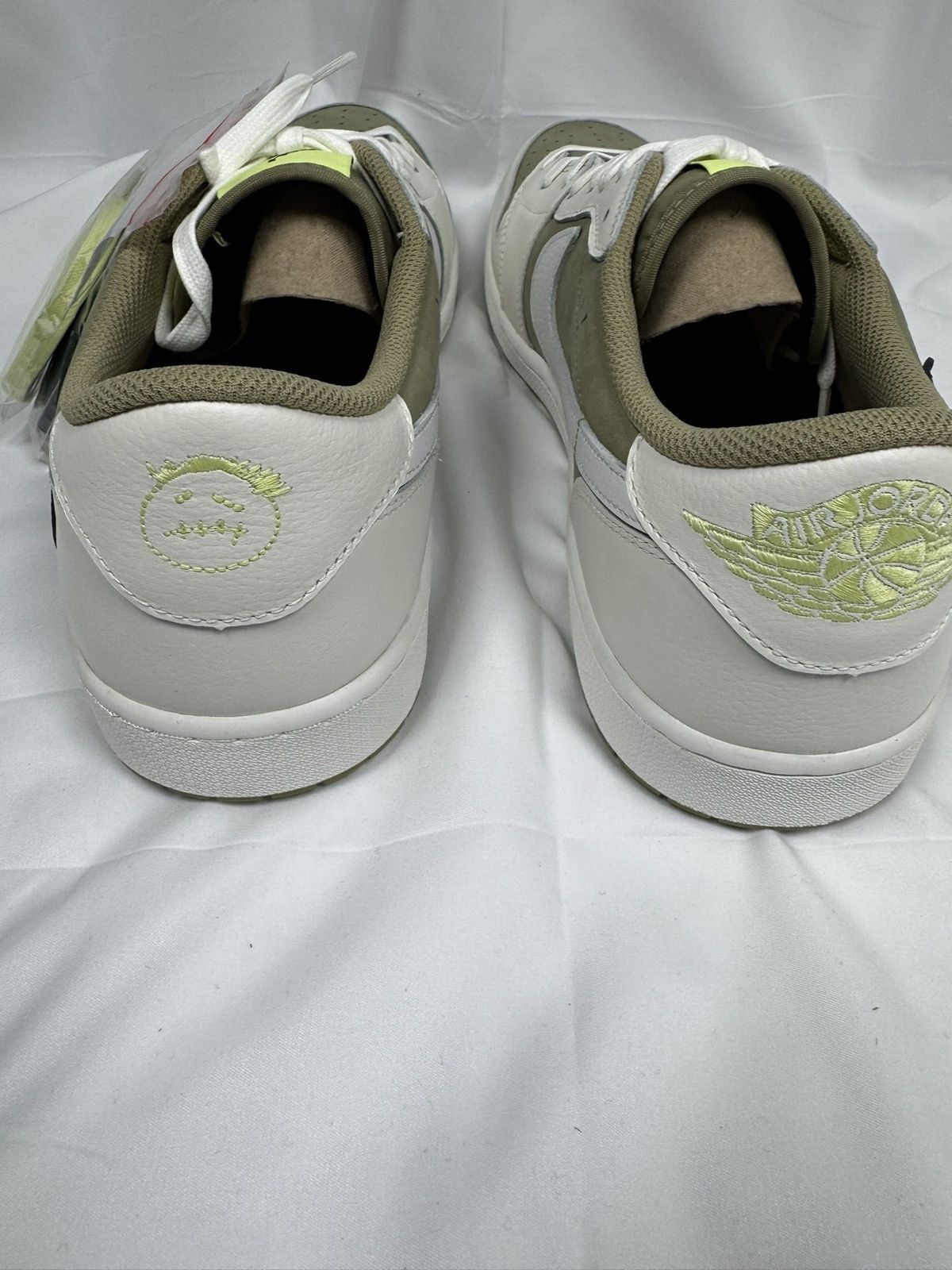 Nike Nike Air Jordan 1 Low Golf x Travis Scott Olive FZ3124 Size US 15 / EU 48 - 17 Thumbnail