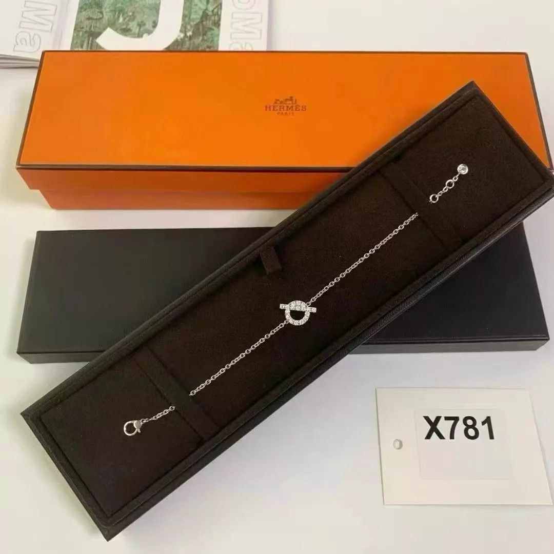 Hermes Hermès Finesse Q Pave Diamond Bracelet 16.5cm NM Box Size ONE SIZE - 1 Thumbnail