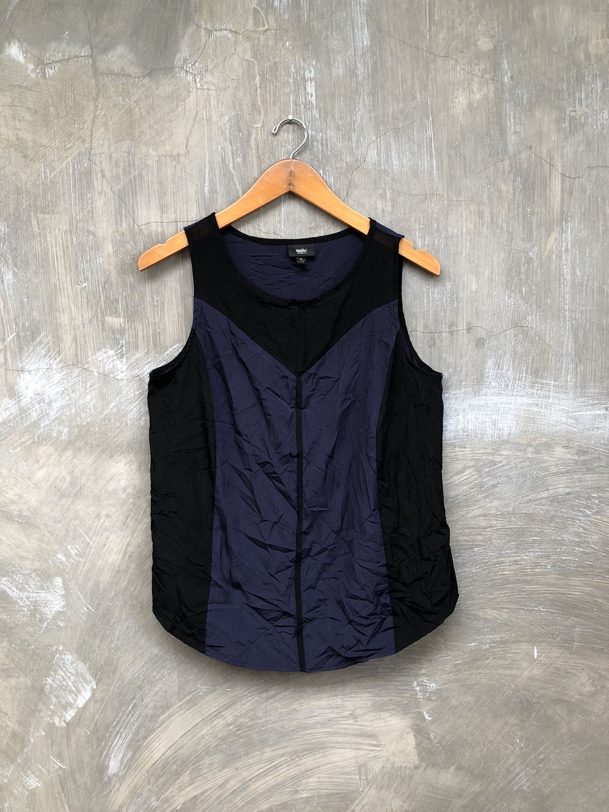 Mossimo Japanese Mossimo Sleeveless Women Tops Size L / US 10 / IT 46 - 1 Thumbnail