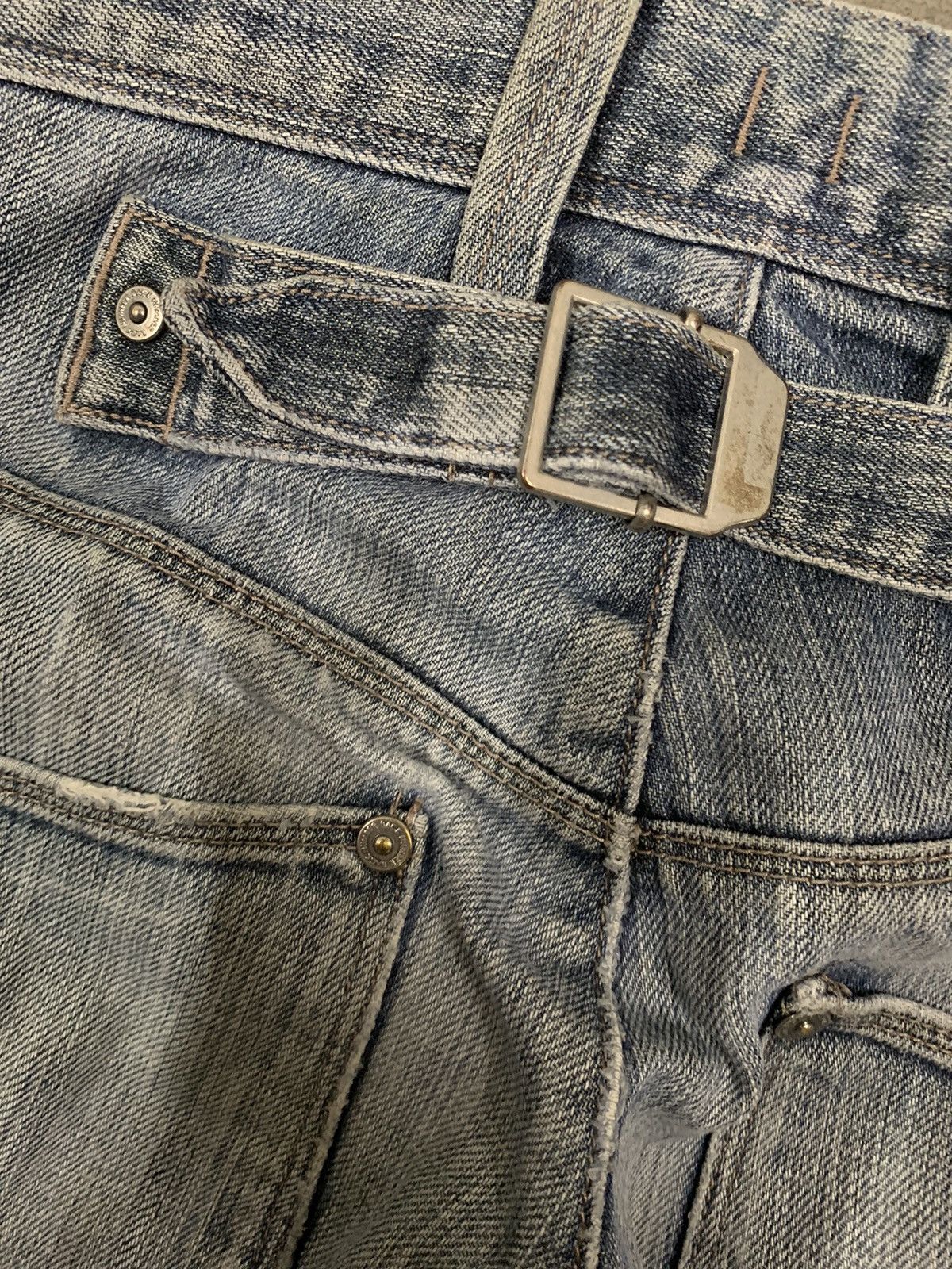 Undercover × Uniqlo Vintage Japanese Back Number Buckle Back Punk Style Jeans Size US 30 / EU 46 - 15 Thumbnail