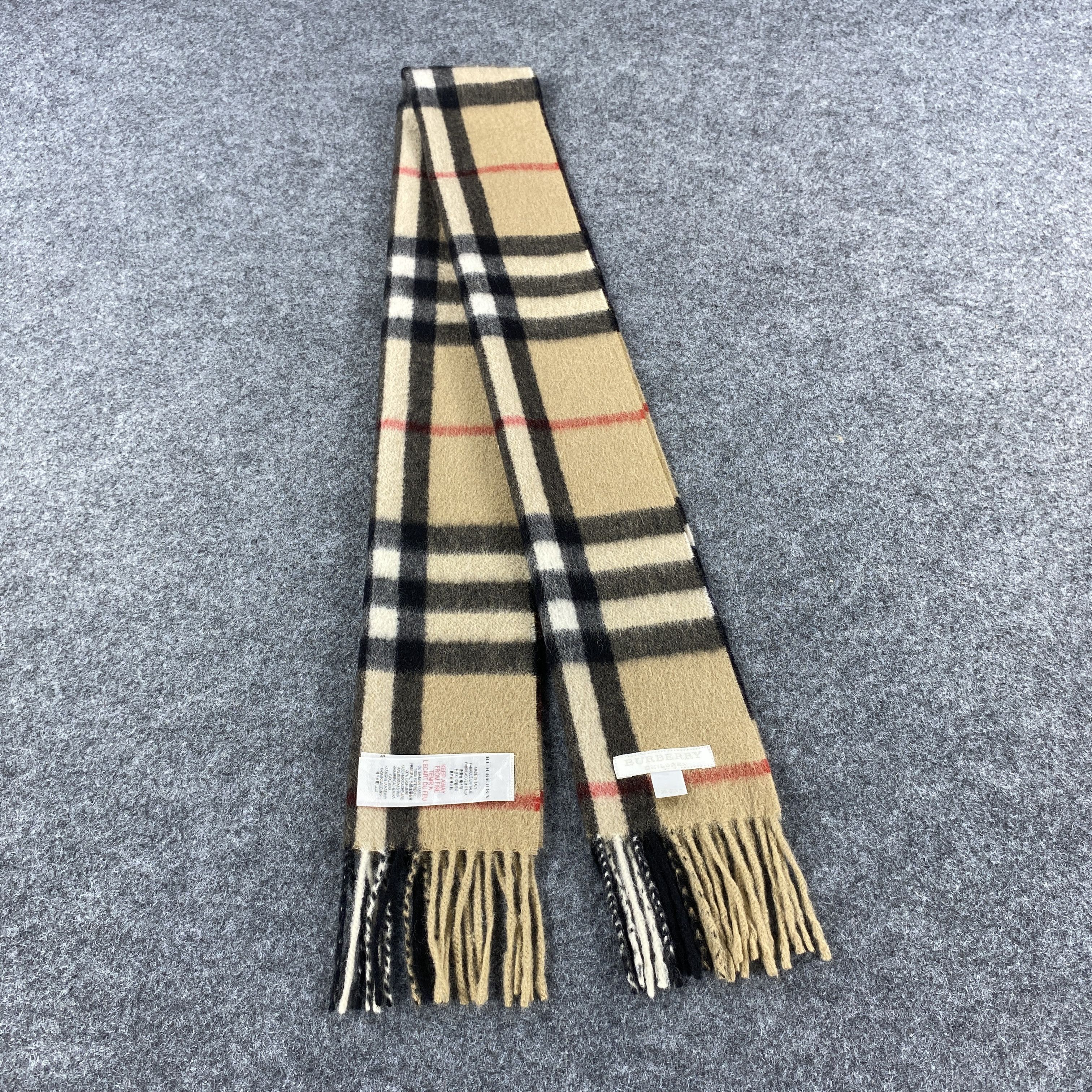 Burberry × Vintage GF10640 Burberry Scarf Neck Wear Muffler Nova Check Size ONE SIZE - 1 Thumbnail