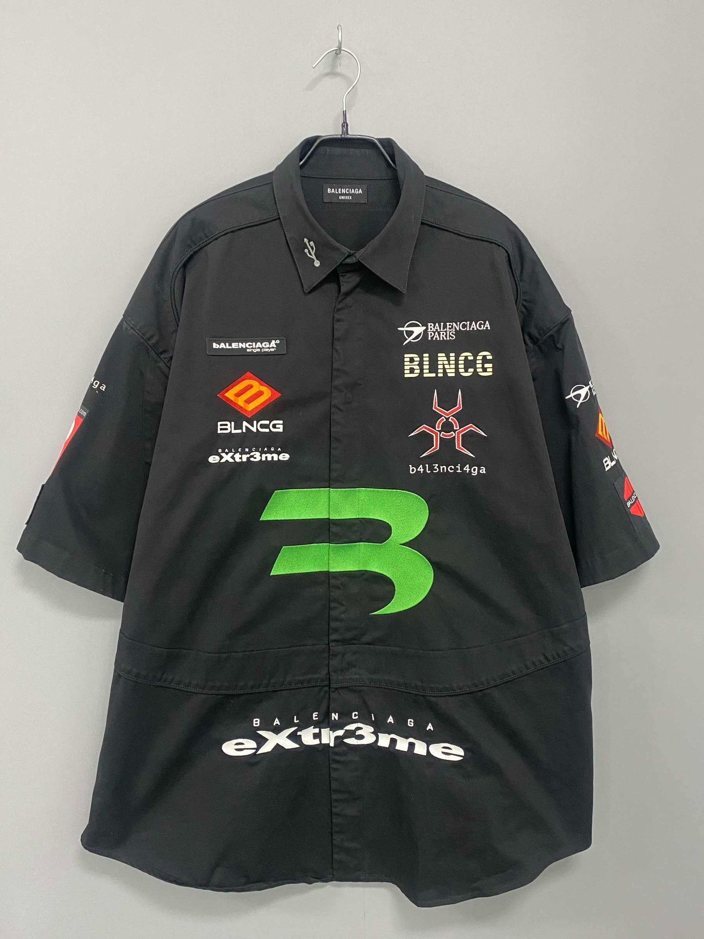 Balenciaga Balenciaga Racing Logo Three-Quarter Sleeve Shirt Size US M / EU 48-50 / 2 - 1 Thumbnail