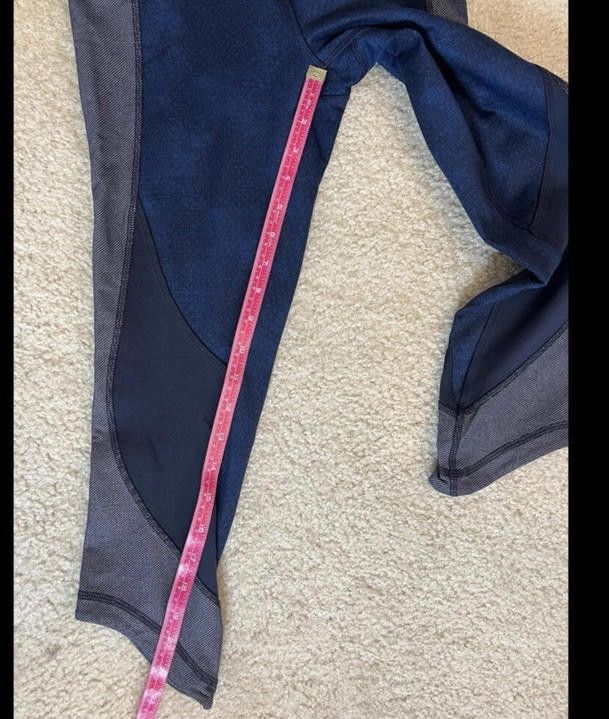 Designer Lululemon Wunder Under Cropped Leggings Sz6 Size 28" / US 6 / IT 42 - 4 Thumbnail