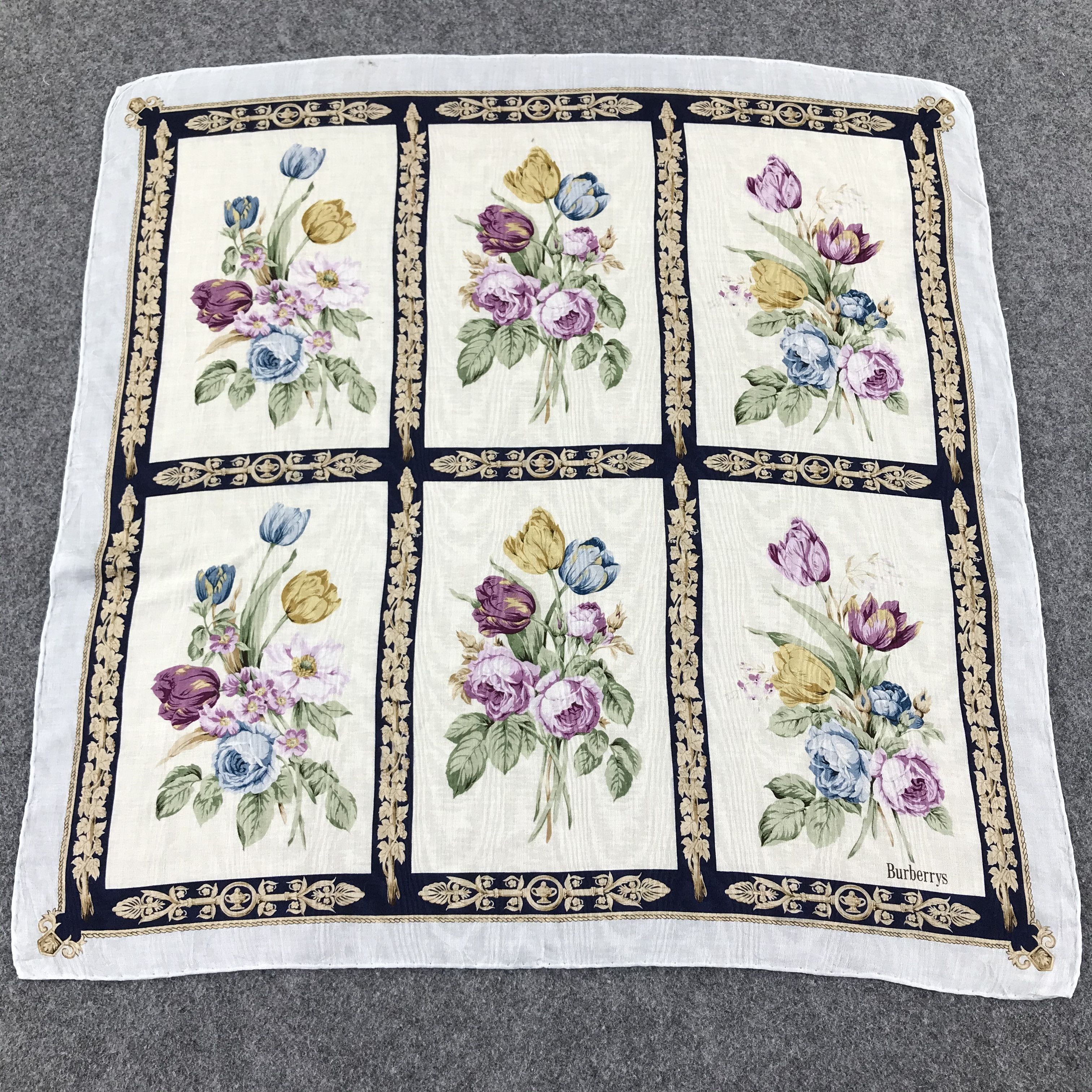 Burberrys Floral Handkerchief Neckerchief Bandana H445