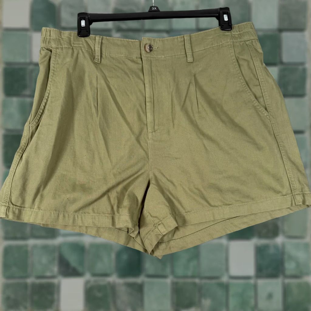 Vintage Falls Creek Pleated Shorts High Waist Casual Olive Green 1X Womens Plus Size Elastic Waist Relaxed Fit Summer NWT Size 40" / US 18 - 1 Thumbnail