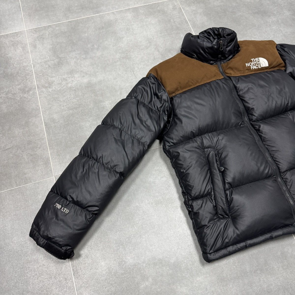 The North Face The North Face 700 Nuptse Alpha Down Jacket Limited Edition Size US S / EU 44-46 / 1 - 3 Thumbnail