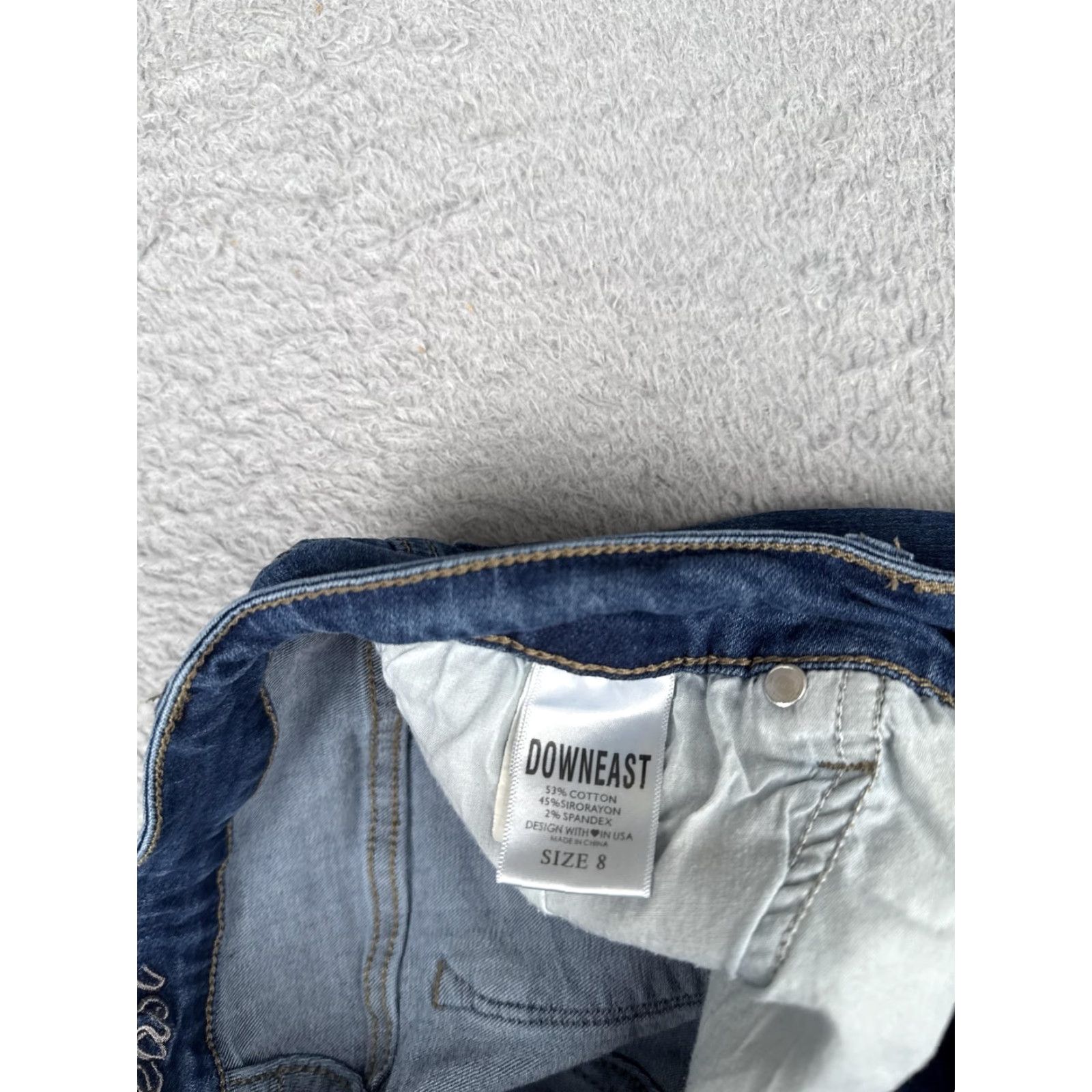Denime DownEast Jeans Womens Capri 8 Blue Distressed Mid Rise Zip Fly Denim Stretch 5-Pocket City Size 30" / US 8 / IT 44 - 7 Thumbnail