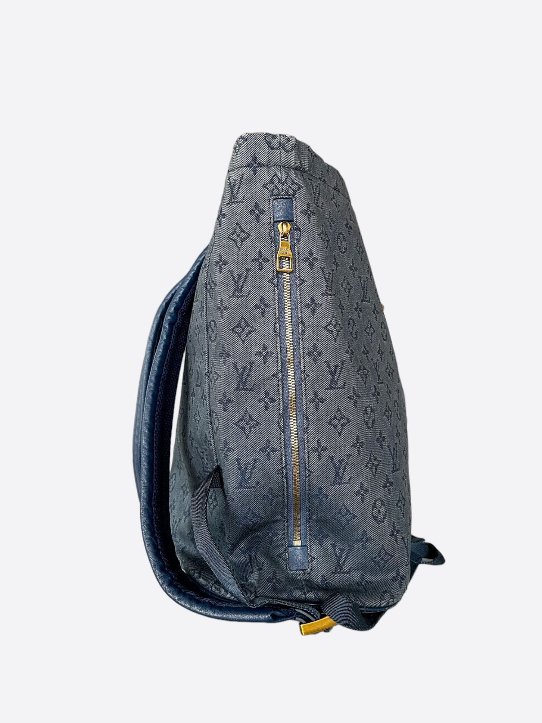 Louis Vuitton Louis Vuitton Blue Denim Monogram Chalk Backpack Size ONE SIZE - 2 Thumbnail