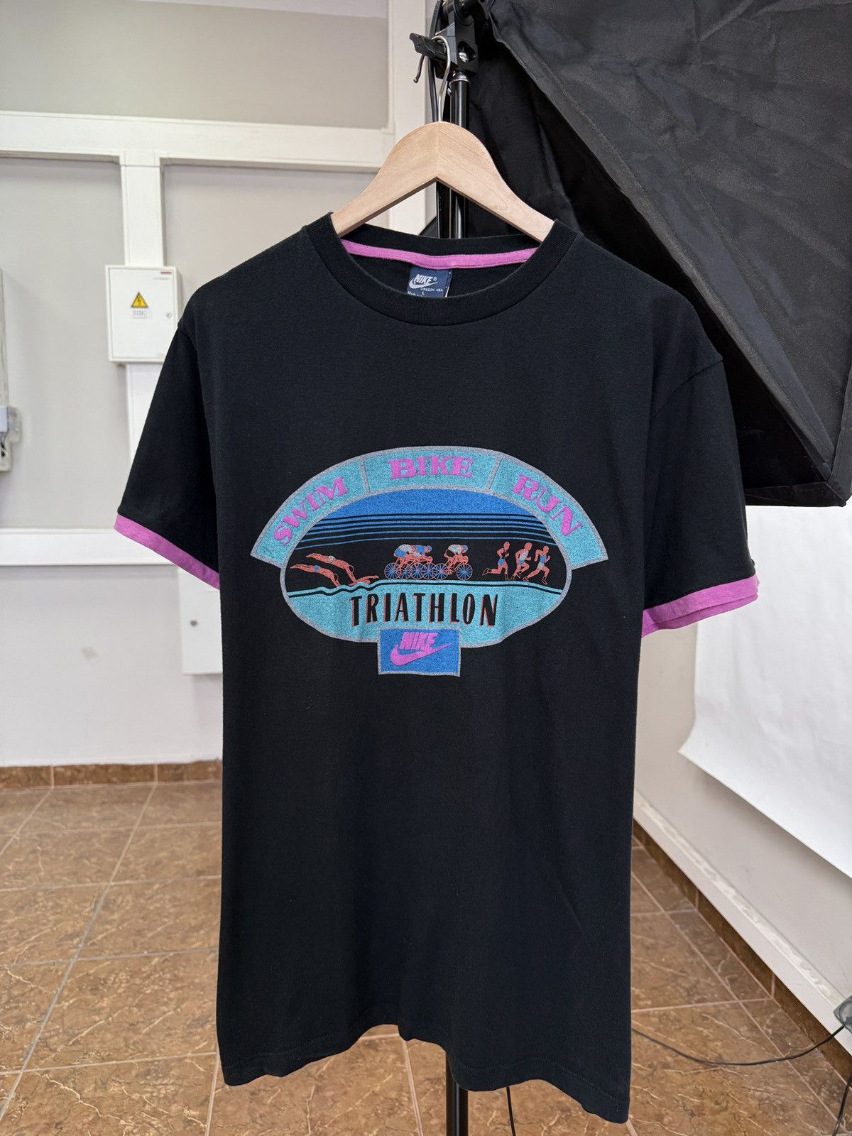 🇮🇹 Vintage 80s Nike Ironman Triathlon Swim Bike Run T-Shirt