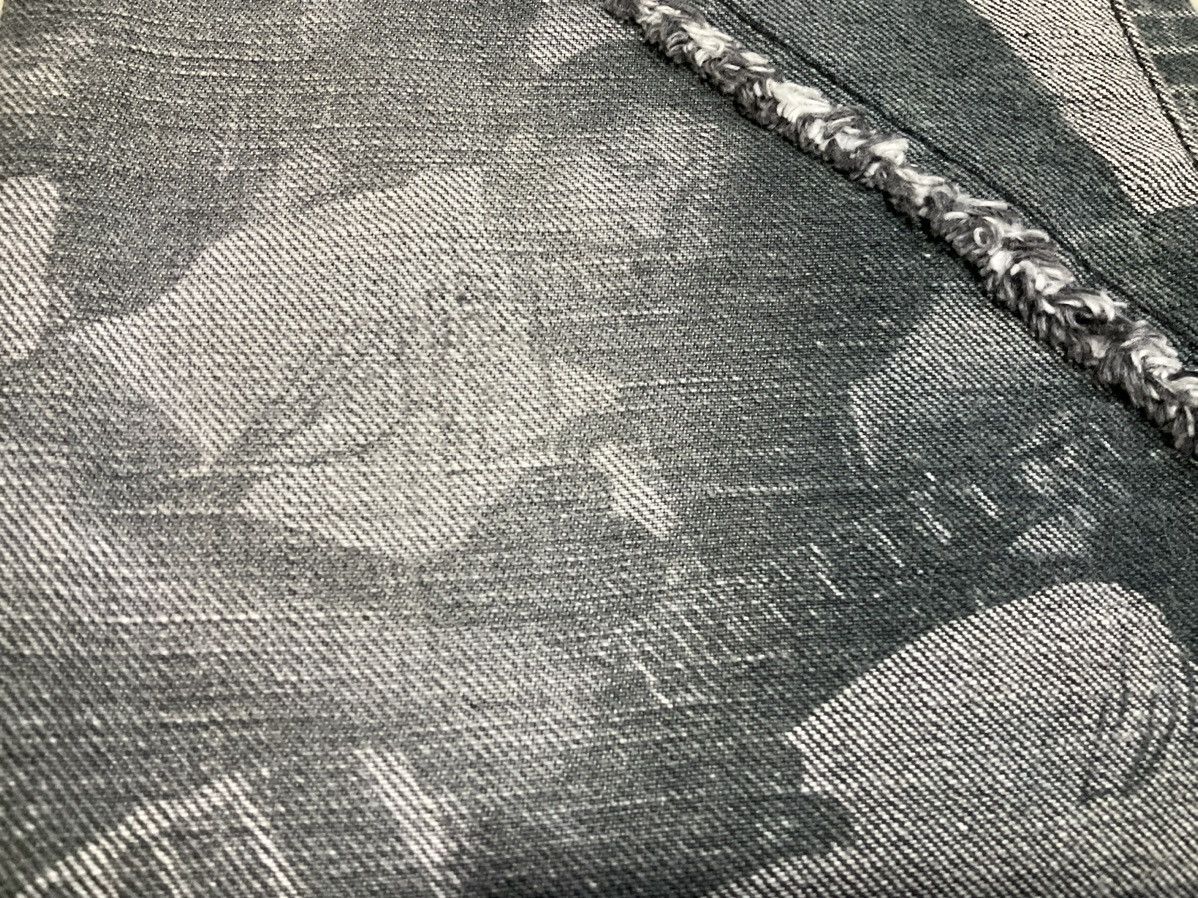 5351 POUR LES HOMMES × If Six Was Nine × Japanese Brand 🔥Archived 5351 Pour Les Hommes Fray Denim Photograph Print Size US 29 - 17 Thumbnail
