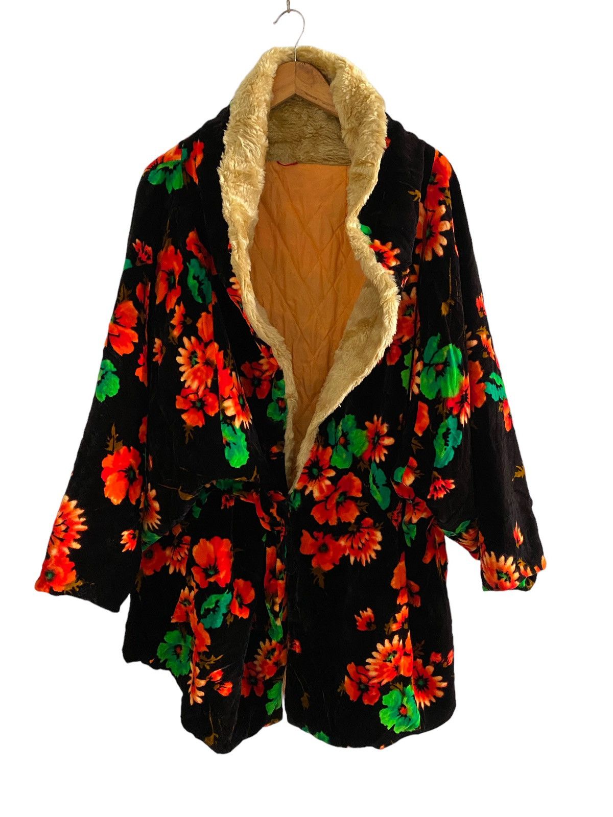 Japanese Brand Vintage kimono velvet Flower Motive Japan Oversized Jacket Size US XL / EU 56 / 4 - 2 Thumbnail