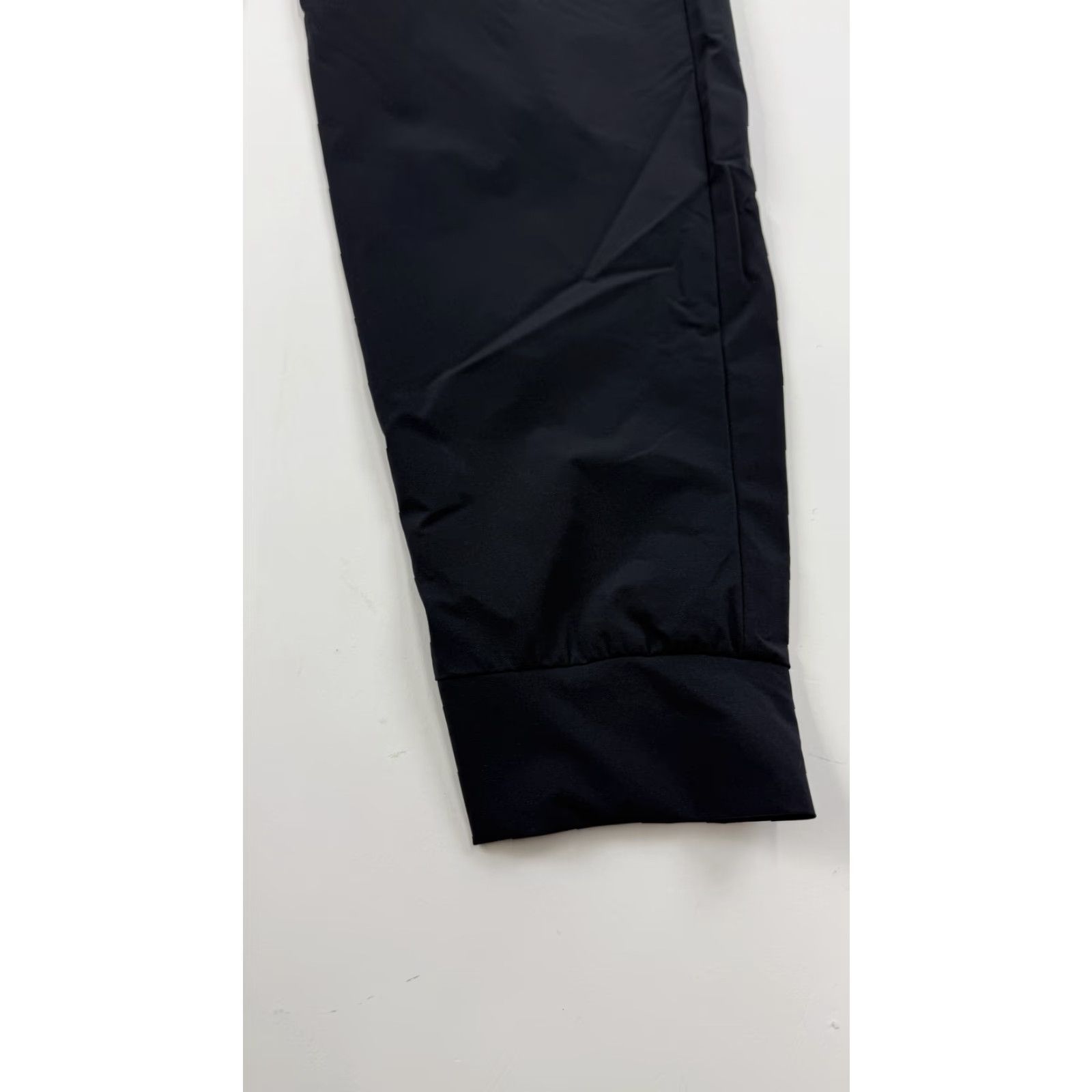Nike NIKE Dri-FIT Jogger Pants Womens Small Black Athletic Tapered Sports Lightweight Stretch Size 28" / US 6 / IT 42 - 4 Thumbnail