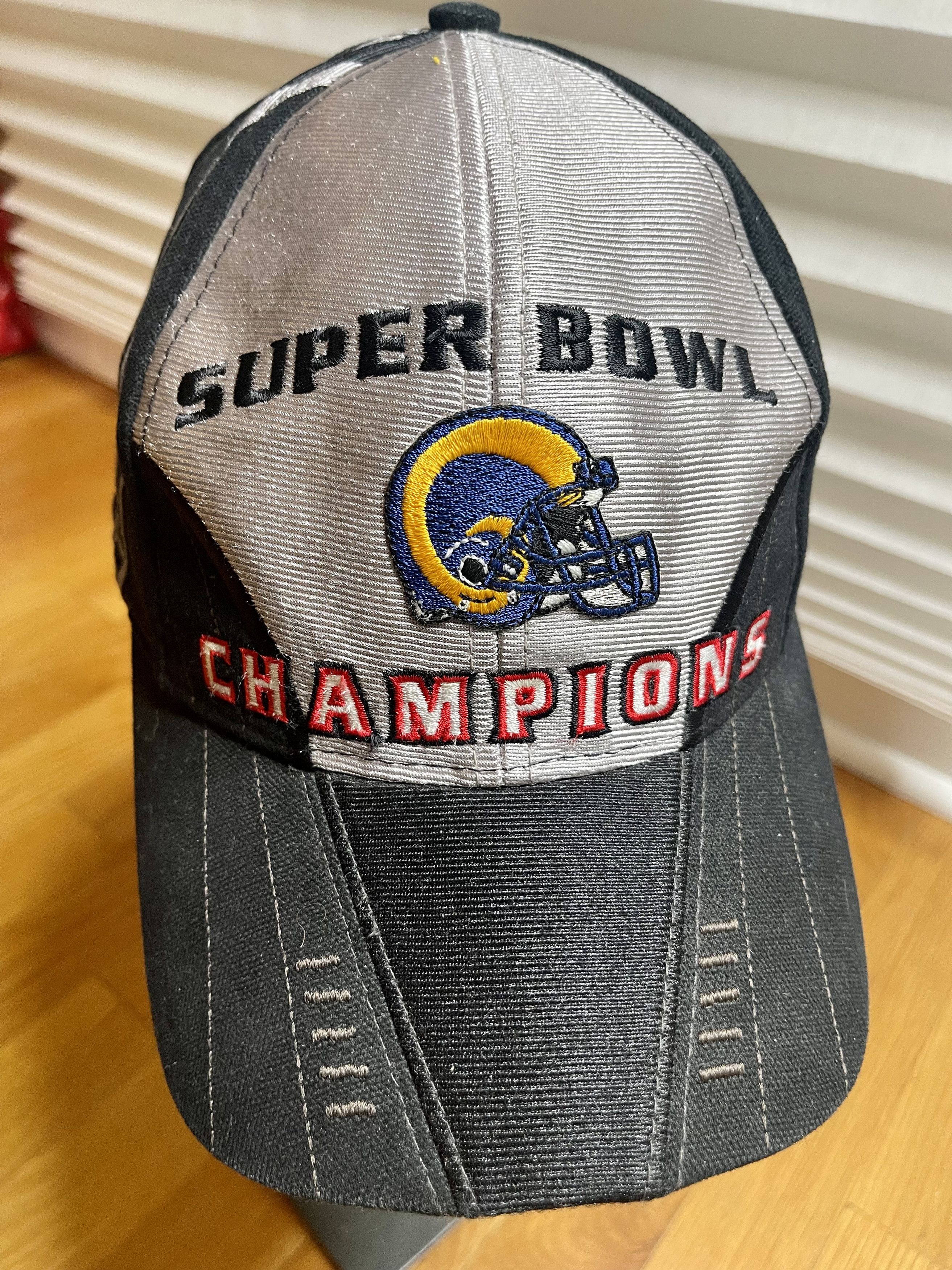 NFL × Puma × Vintage 2000 St Louis Rams Super Bowl Champions Vintage Hat Size ONE SIZE - 7 Thumbnail
