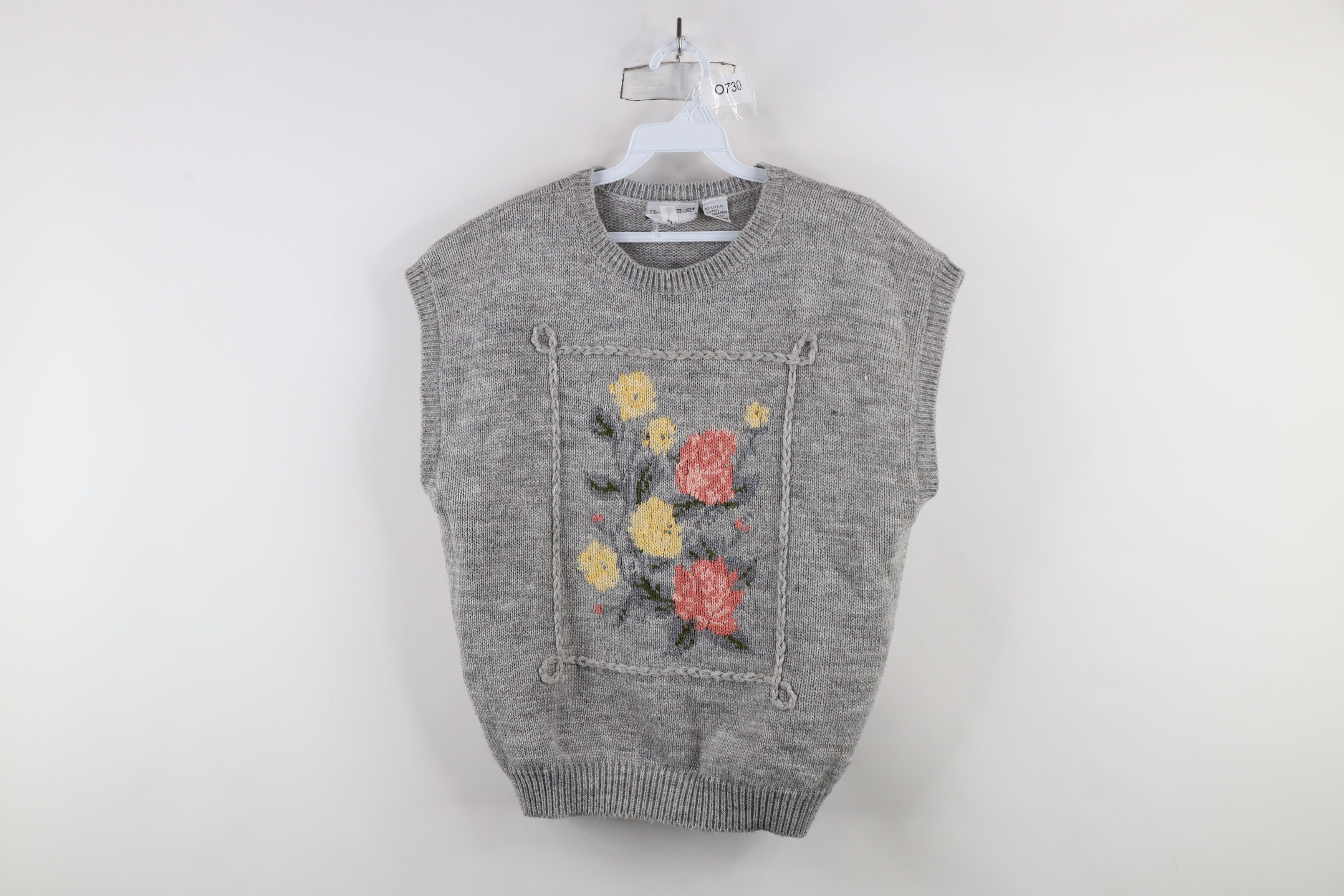 Vintage Vintage 90s Streetwear Blend Knit Floral Flower Sweater Vest Size L / US 10 / IT 46 - 1 Thumbnail