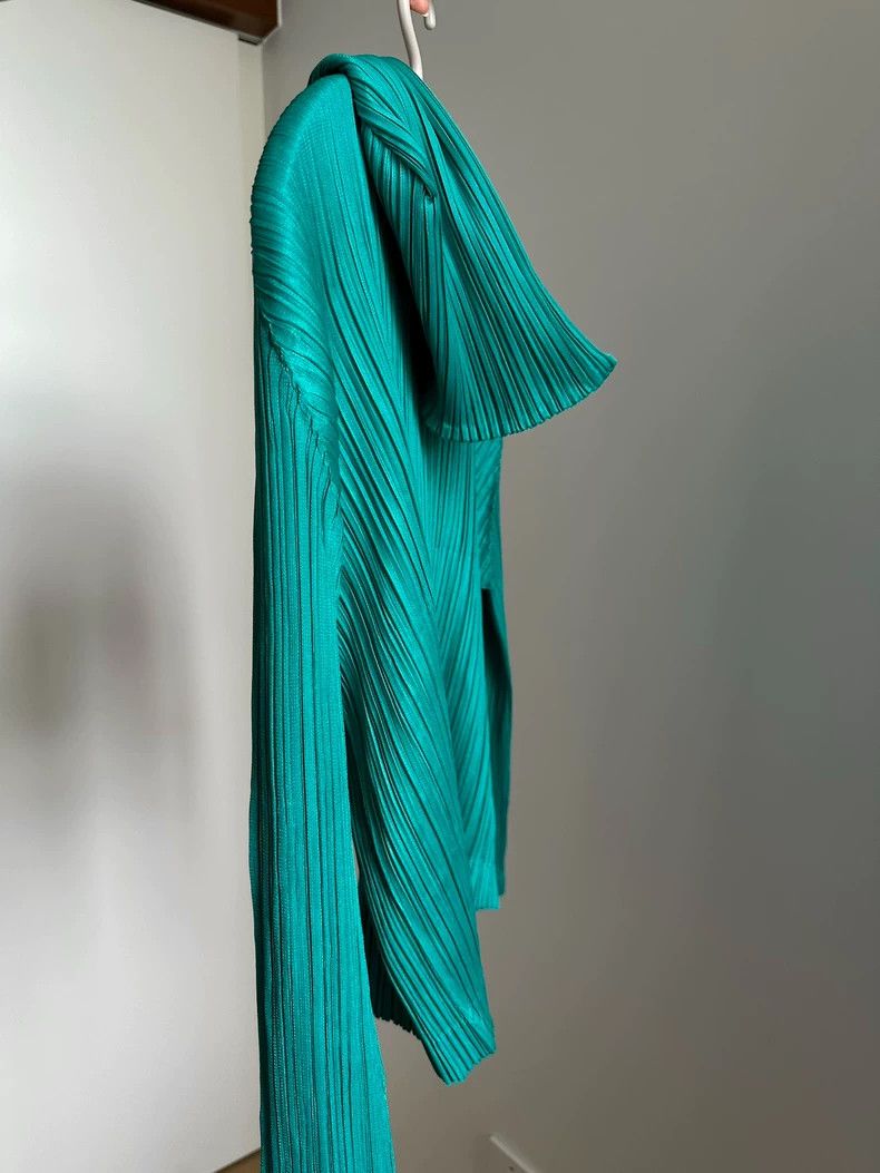 Issey Miyake Issey Miyake size:3 Green pleated hooded zipper jacket Size XS / US 0-2 / IT 36-38 - 4 Thumbnail