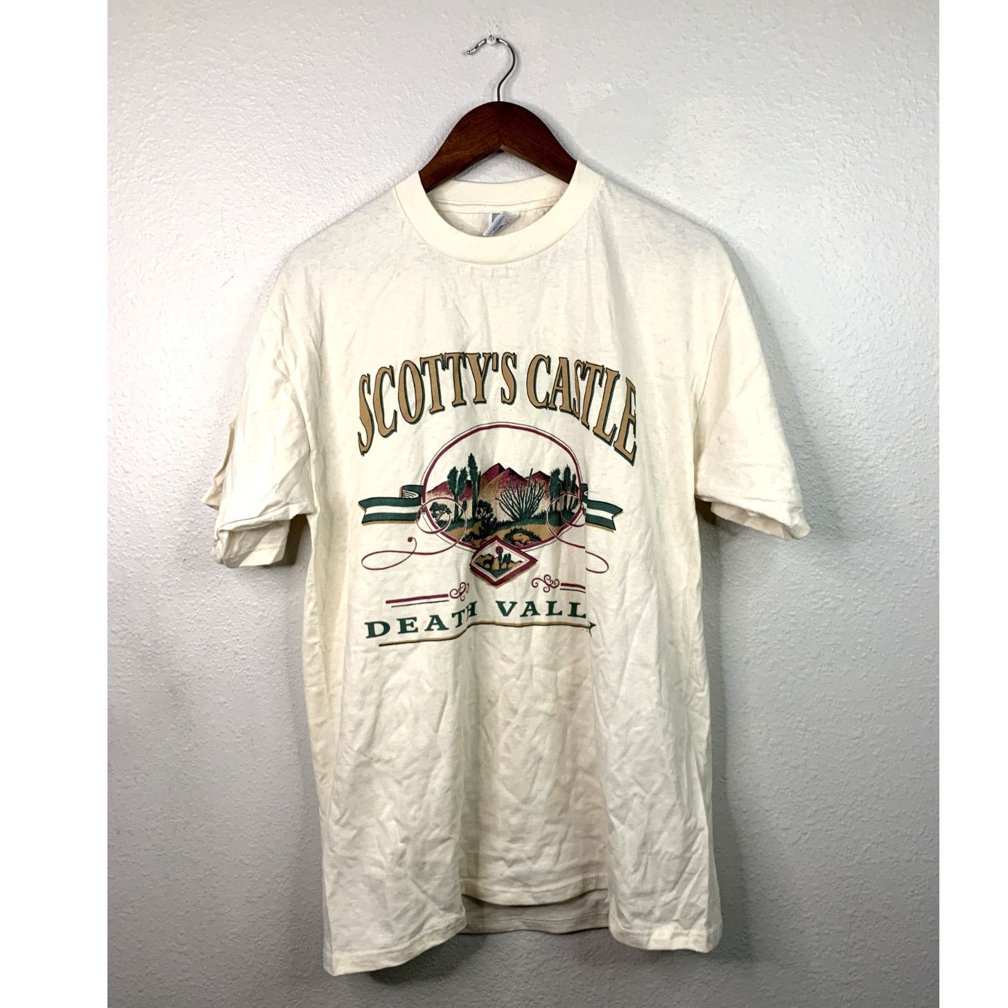 Jerzees Vintage Death Valley Scotty’s Castle California Beige Shirt Size US L / EU 52-54 / 3 - 1 Thumbnail