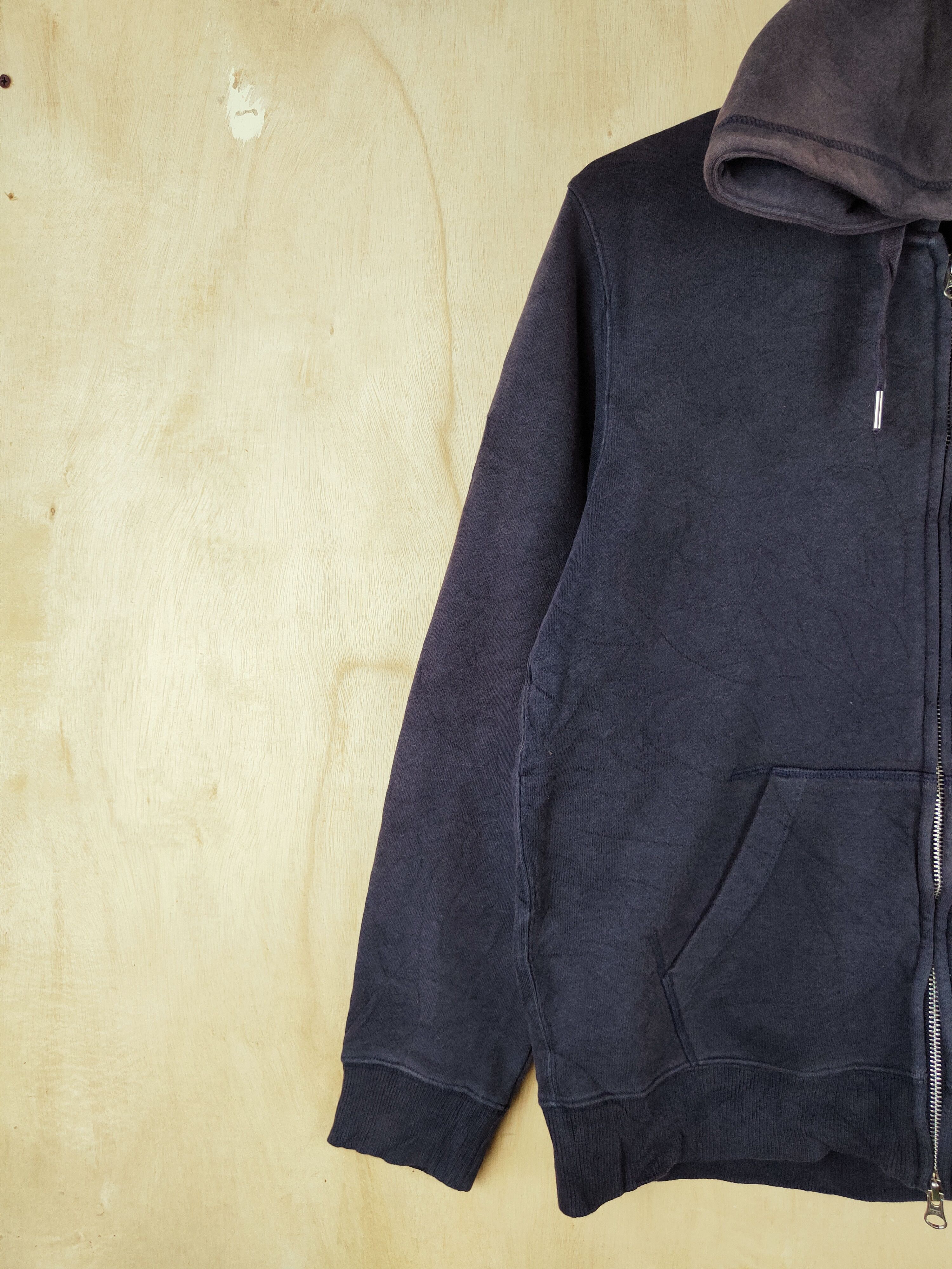 GU × Vintage Vintage GU Dark Blue Hoodie Sweaters Size US M / EU 48-50 / 2 - 3 Thumbnail