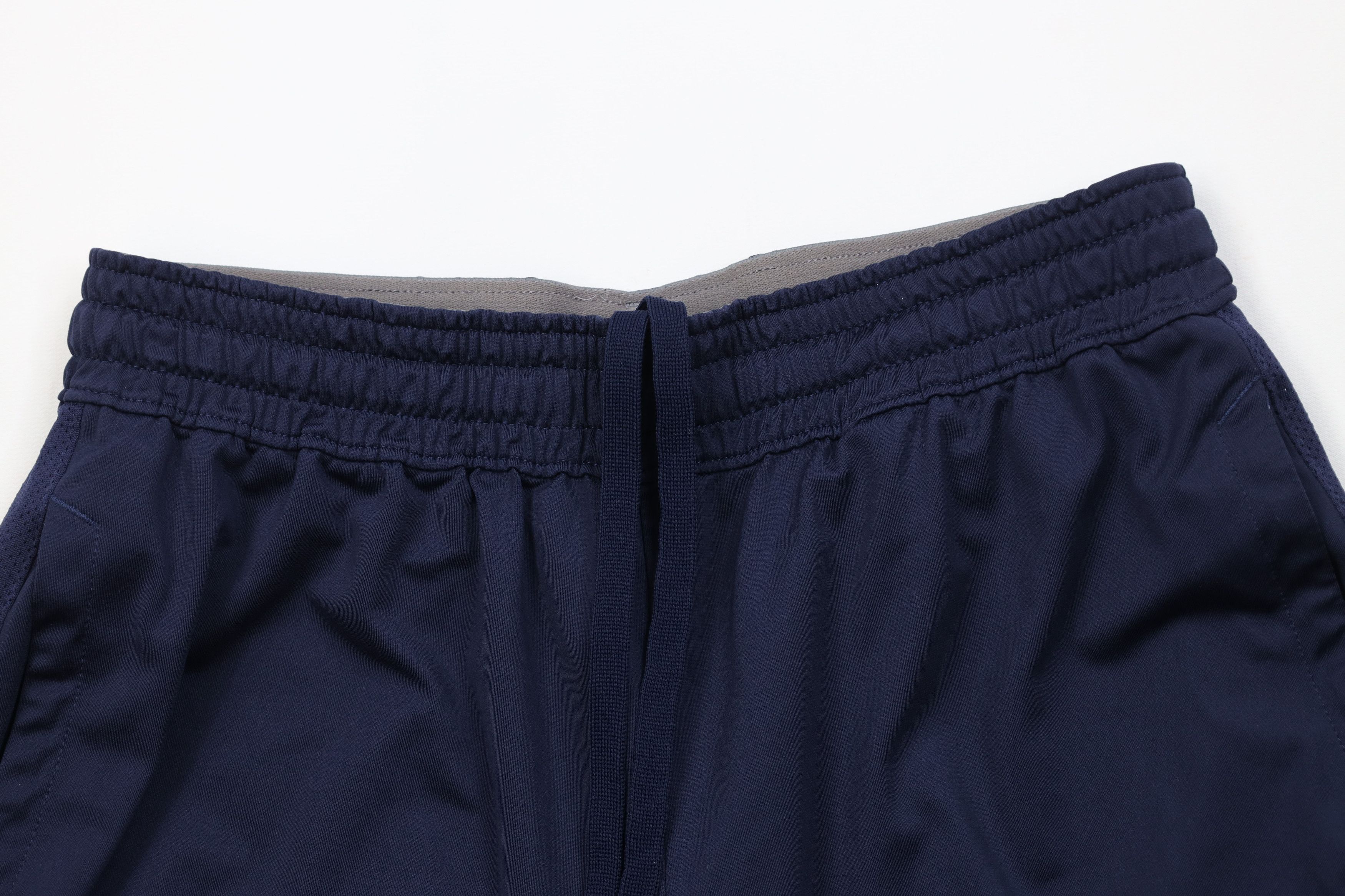 Under Armour Under Armour Notre Dame University Hockey Above Knee Shorts Size US 30 / EU 46 - 2 Thumbnail