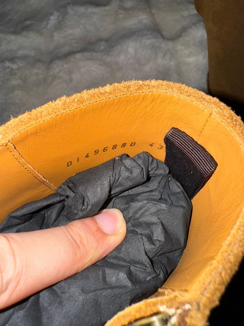 Saint Laurent Paris Saint Laurent Paris Suede buckled Chelsea boots Size US 10 / EU 43 - 6 Thumbnail