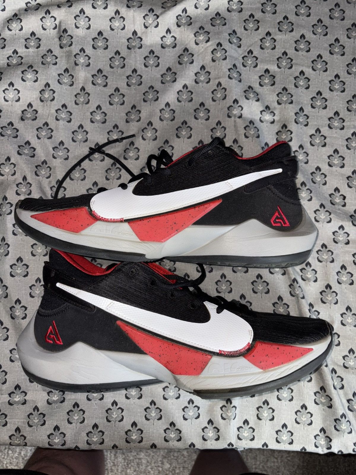 Nike Greek Freak 2 Size US 11.5 / EU 44-45 - 2 Thumbnail