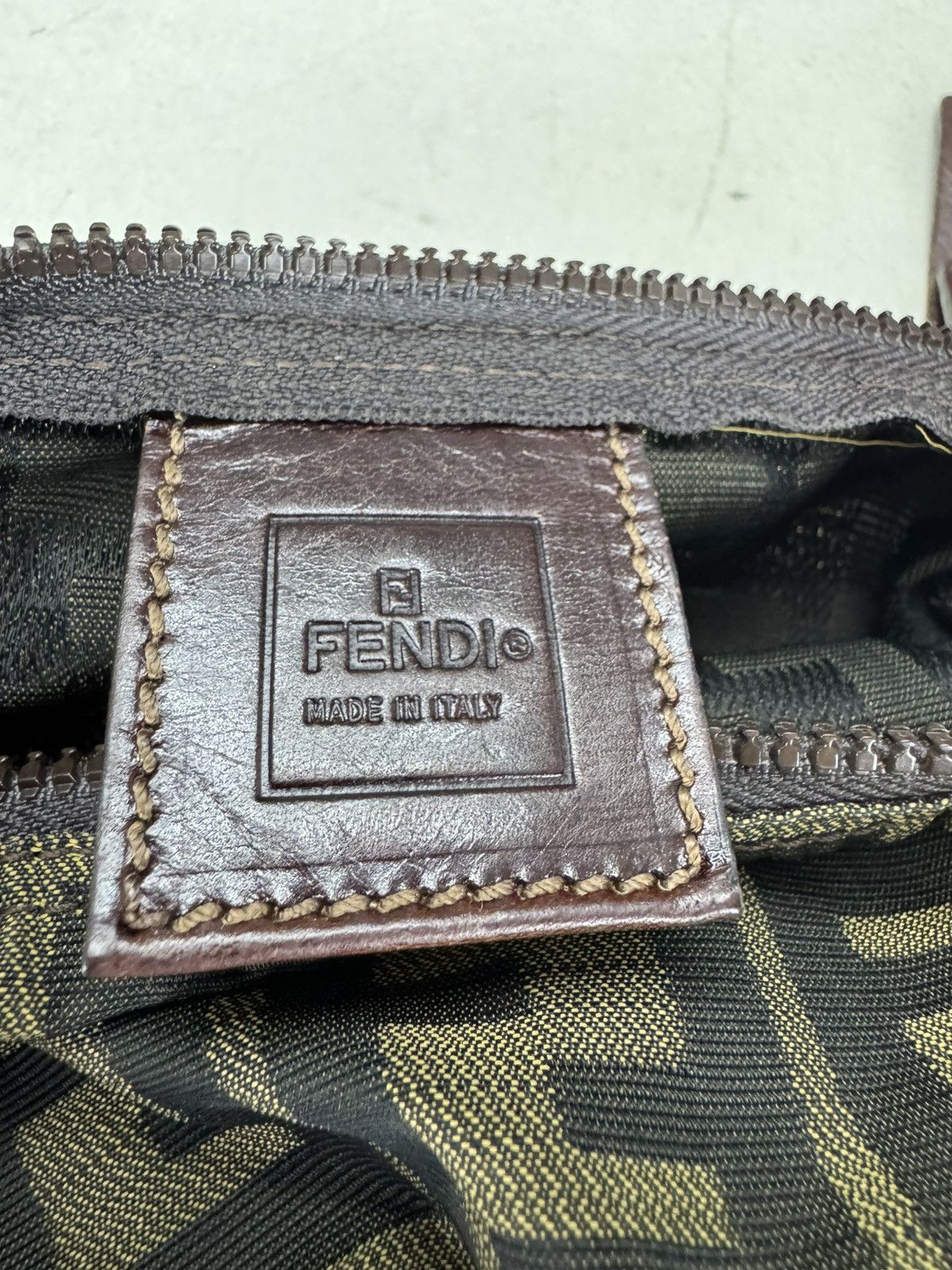 Fendi 🔥FENDI ZUCCA MINI BAG 3 IN 1 INCLUDE GIFT Size ONE SIZE - 9 Thumbnail