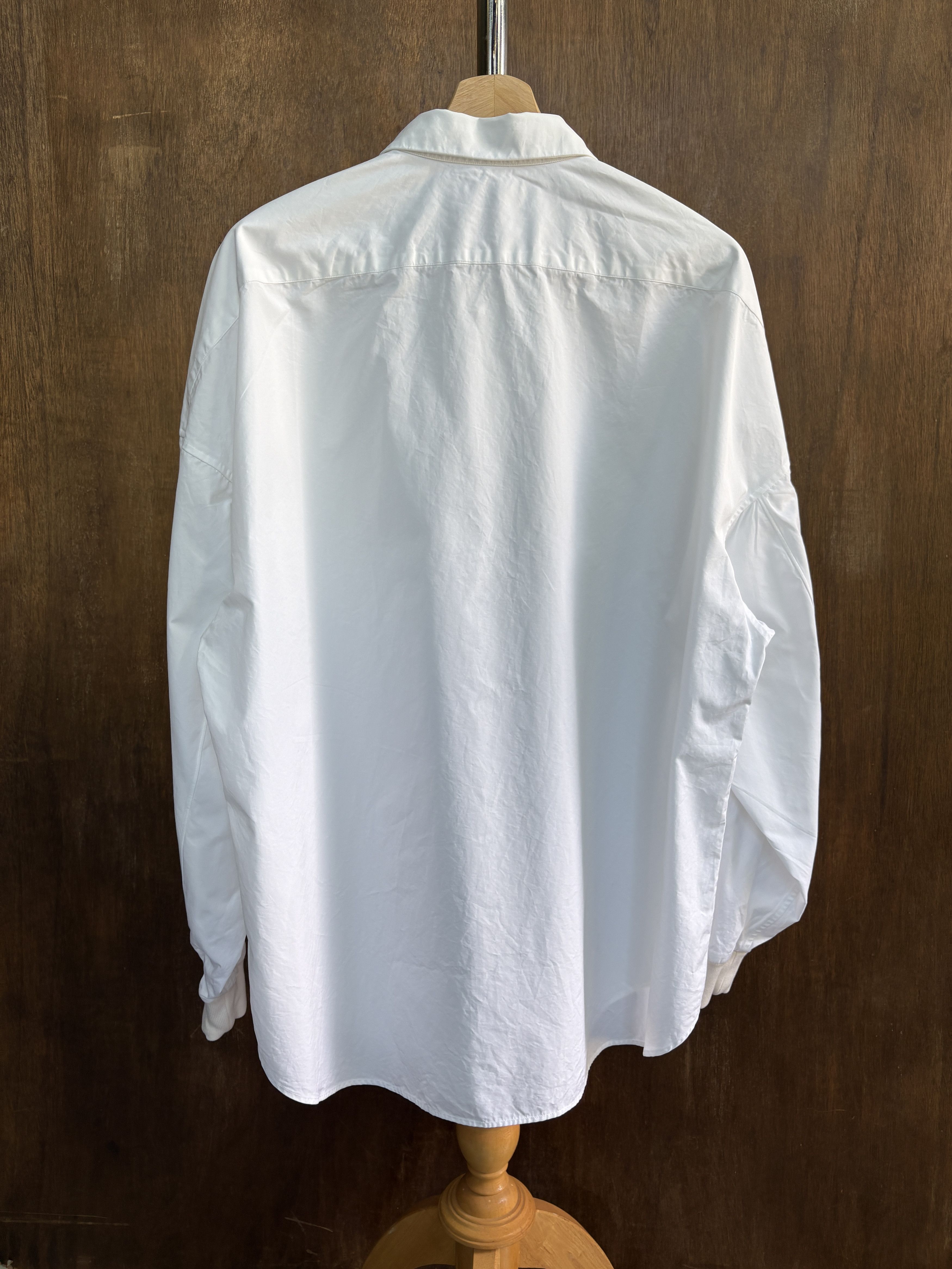 Alexander McQueen Alexander McQUEEN MainLine Classic White Shirts Size US L / EU 52-54 / 3 - 5 Thumbnail