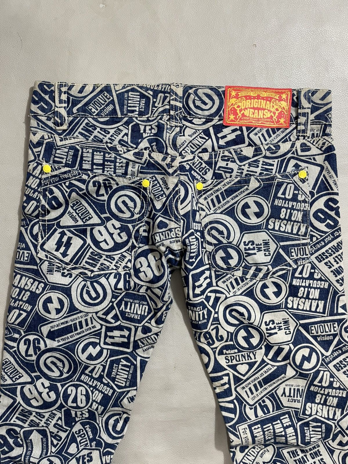 Hysteric Glamour Statement spell out printed Jeans hysteric style Size US 32 / EU 48 - 4 Thumbnail