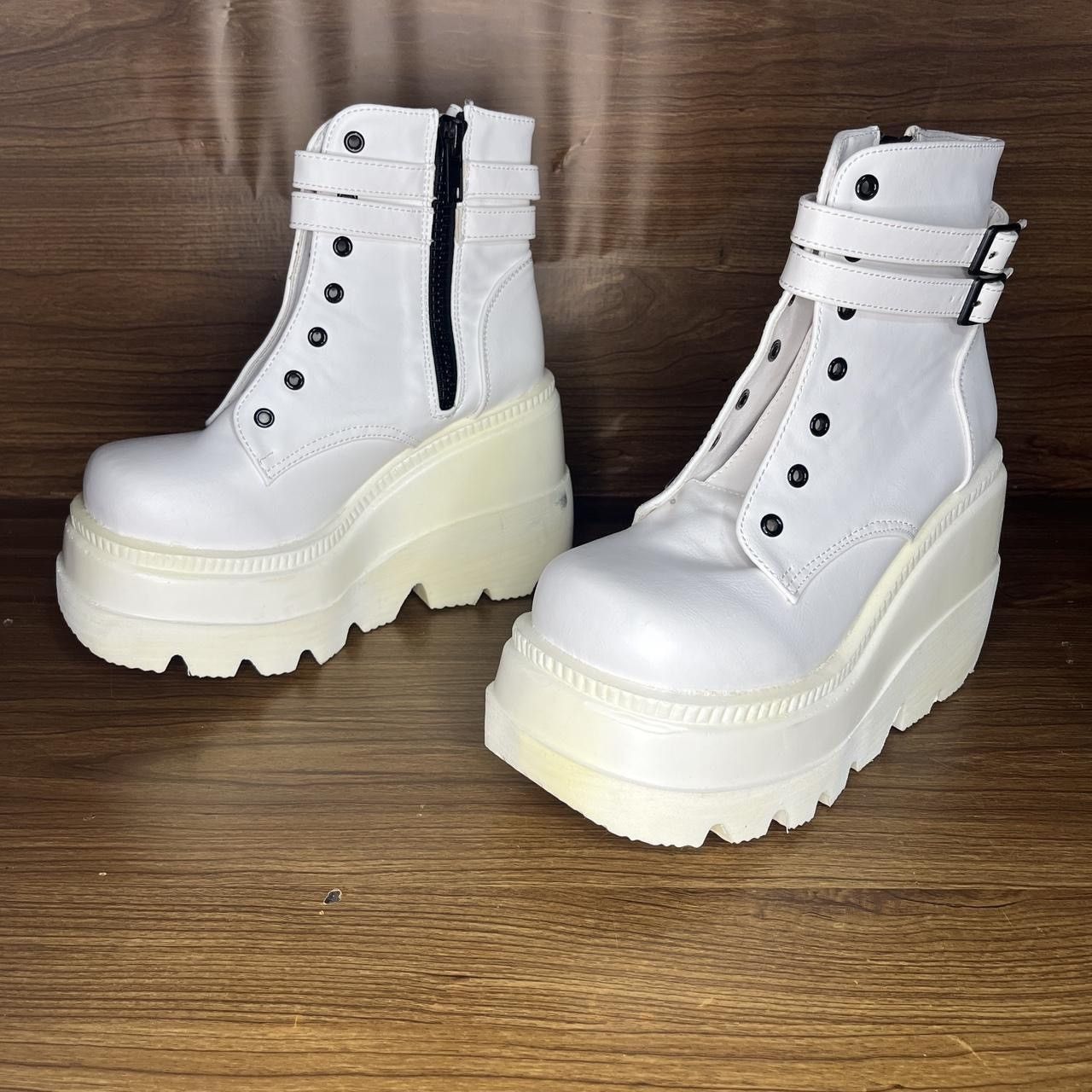 Other Demonia Shaker 52 Platform Boots White Vegan Leather Size US 7 / IT 37 - 1 Thumbnail