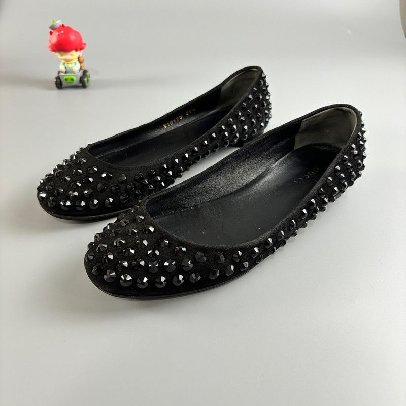 Gucci Gucci Black Studded Casual Flats for Women 0079 Size US 6.5 / IT 36.5 - 1 Thumbnail
