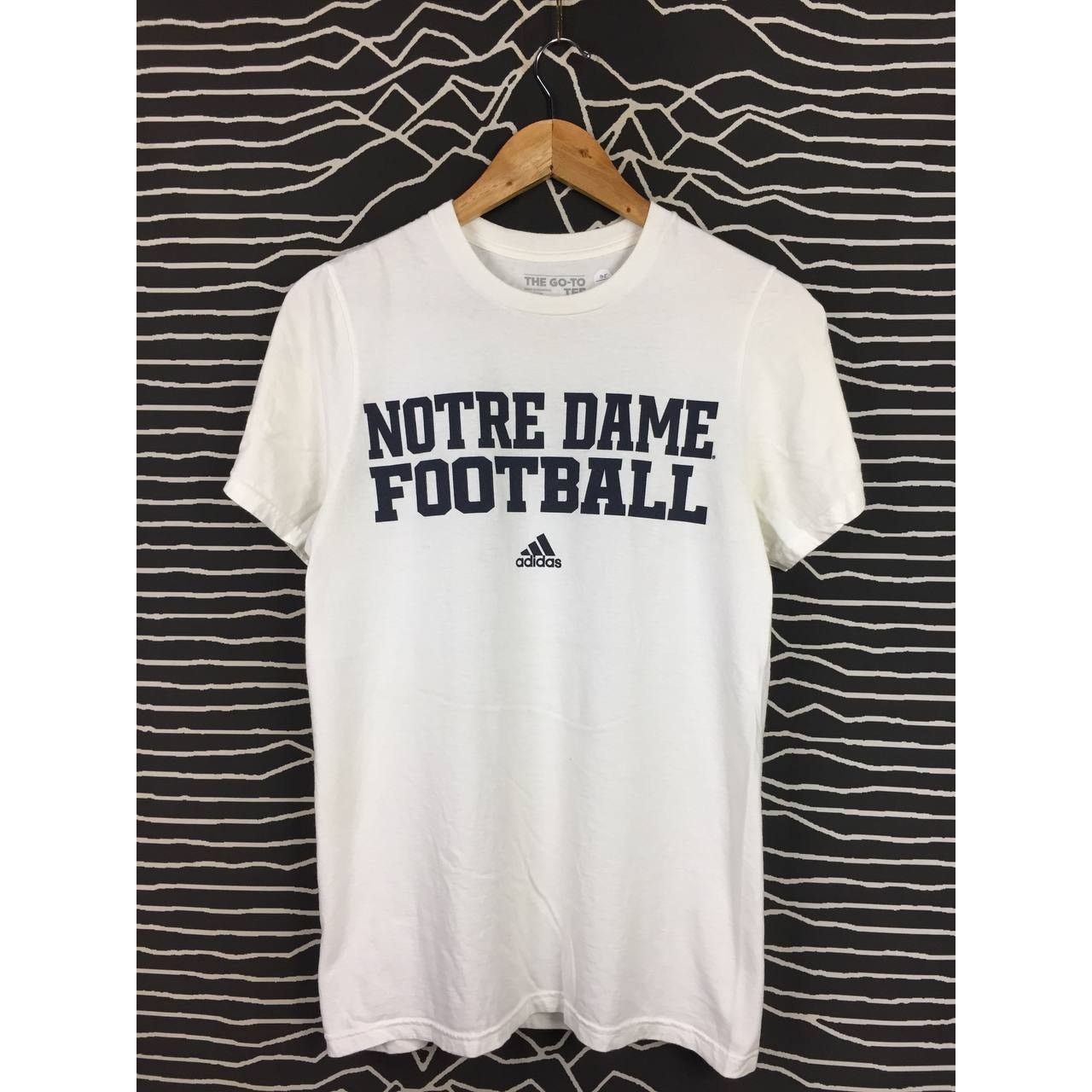 Adidas Adidas Notre Dame Football Sportswear Tee Size US S / EU 44-46 / 1 - 1 Thumbnail