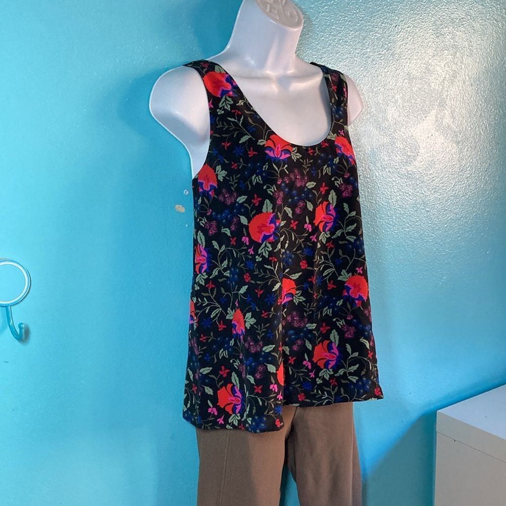 Joie Joie Black Floral Silk Tank Size S Fully Lined Pullover Blou Size S / US 4 / IT 40 - 9 Thumbnail