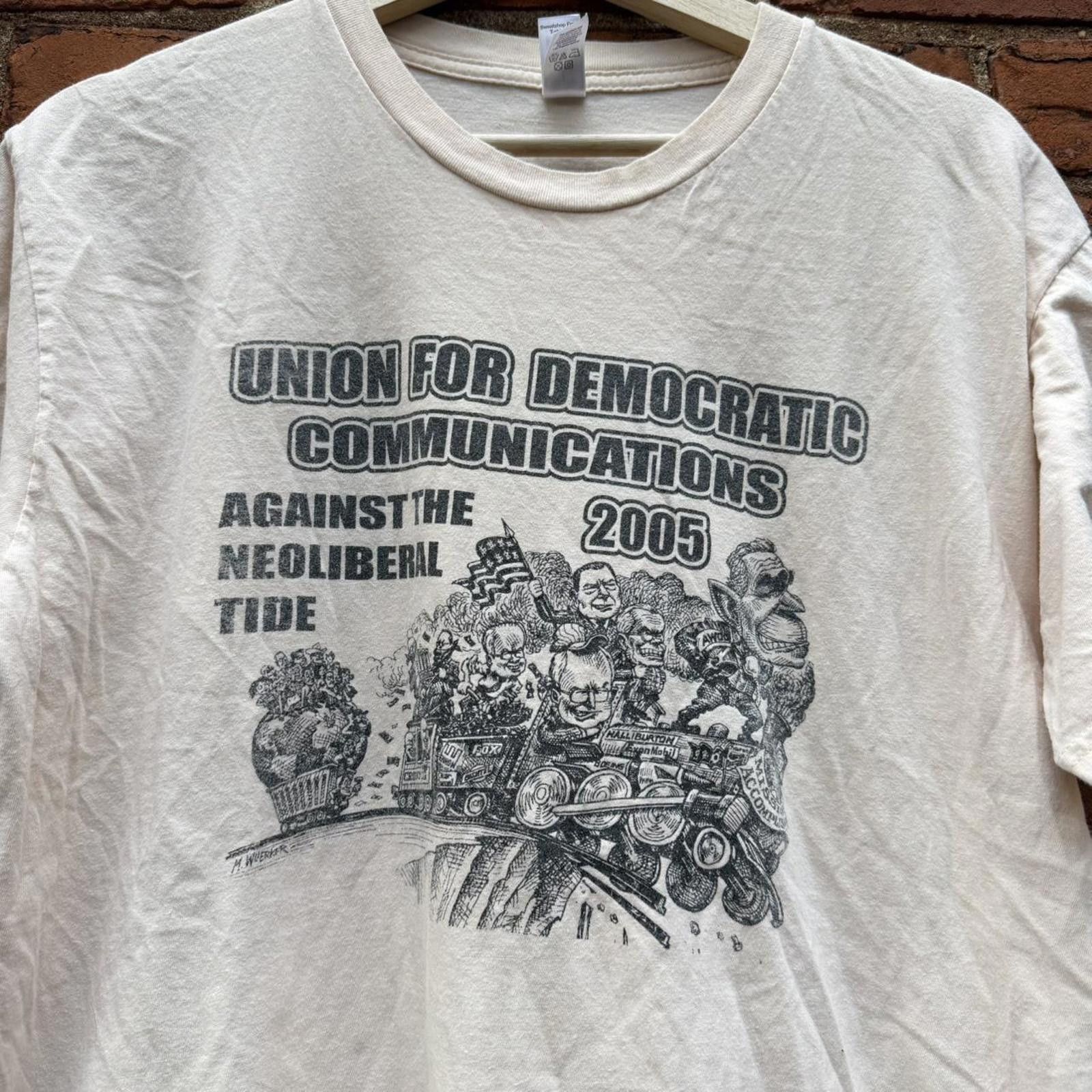 Other democratic communications against the neoliberal tide shirt Size US L / EU 52-54 / 3 - 2 Thumbnail