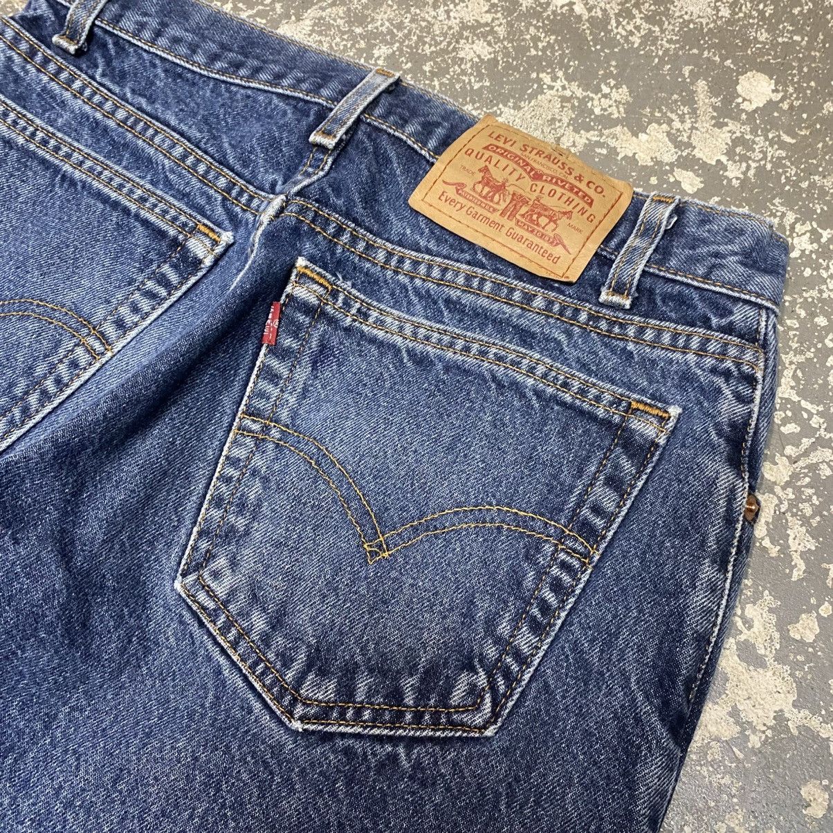 Levi's × Vintage Vintage Levi’s Ever Garment Guarantee Denim Jeans USA 90s Size US 30 / EU 46 - 10 Thumbnail