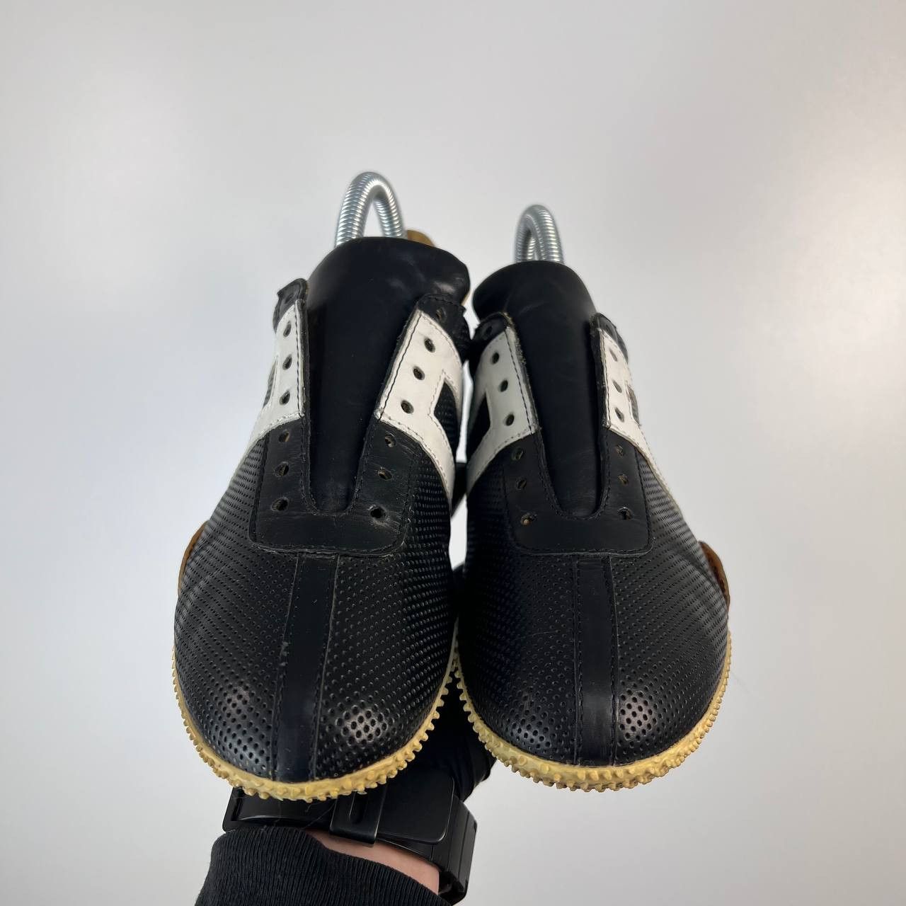 Bally Bally Vintage Leather Sneakers Black Made in Italy EU 37 Size US 7 / IT 37 - 4 Thumbnail