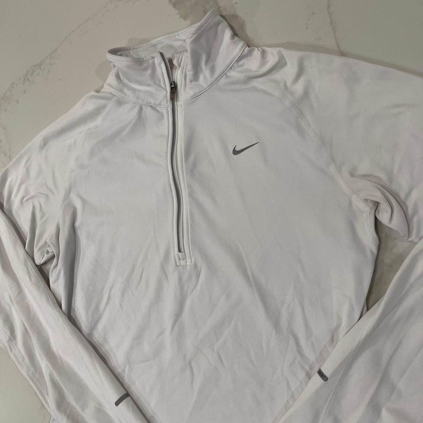 Nike Nike Dri Fit 1/4 Zip Pullover Activewear Top Women's Small Size S / US 4 / IT 40 - 3 Thumbnail