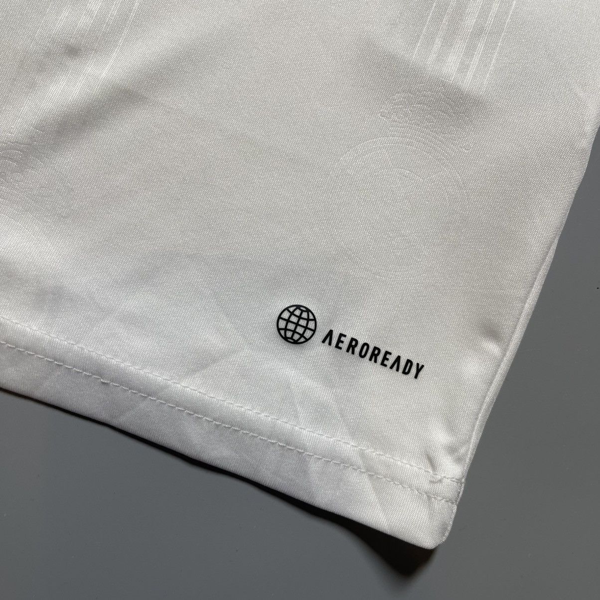 Adidas × Vintage REAL MADRID ADIDAS 2022/2023 SOCCER HOME JERSEY #9 BENZEMA Size US XL / EU 56 / 4 - 9 Thumbnail