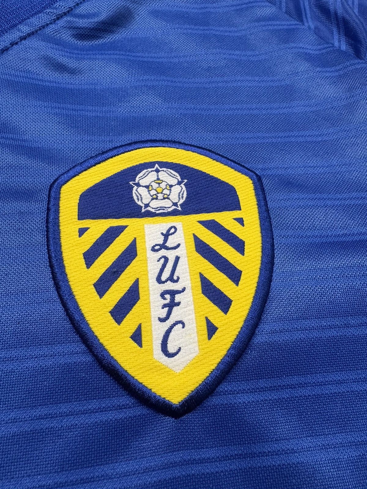 Nike Nike Leeds 2001/2003 Vintage Strongbow Football Jersey Shirt Size US L / EU 52-54 / 3 - 12 Thumbnail