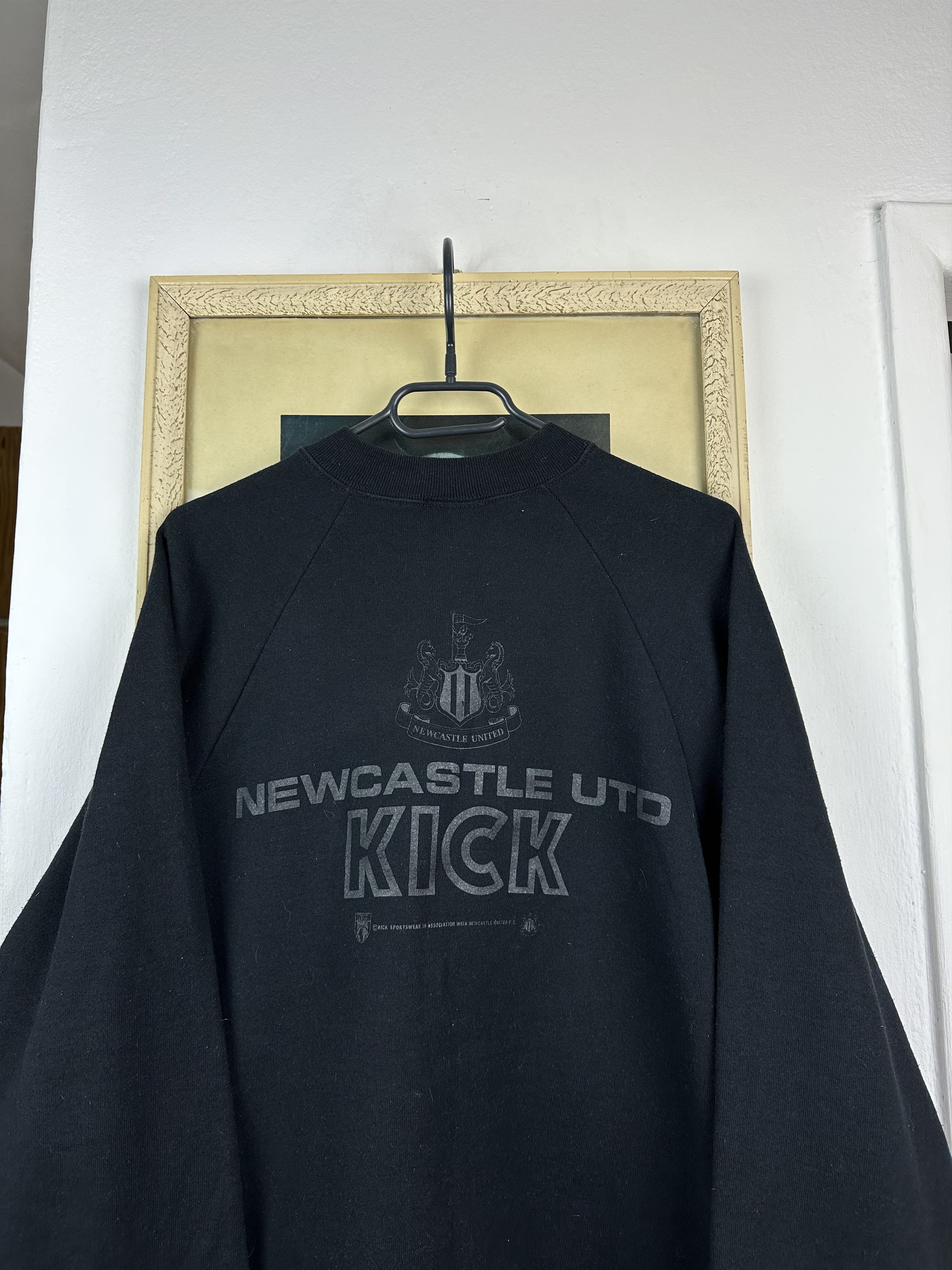 Vintage Vintage Newcastle United Football Sweatshirt Rare Soccer Size US XL / EU 56 / 4 - 11 Thumbnail