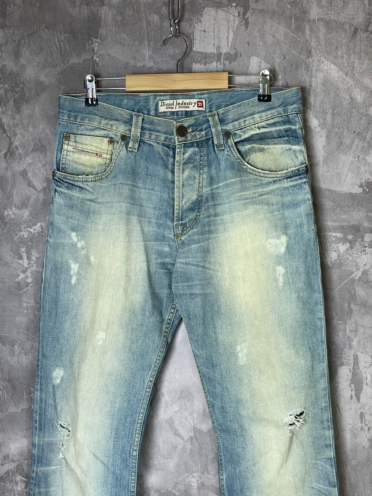 Diesel × Vintage Diesel Y2K Distressed Vintage 90s Baggy Jeans Size US 32 / EU 48 - 2 Thumbnail
