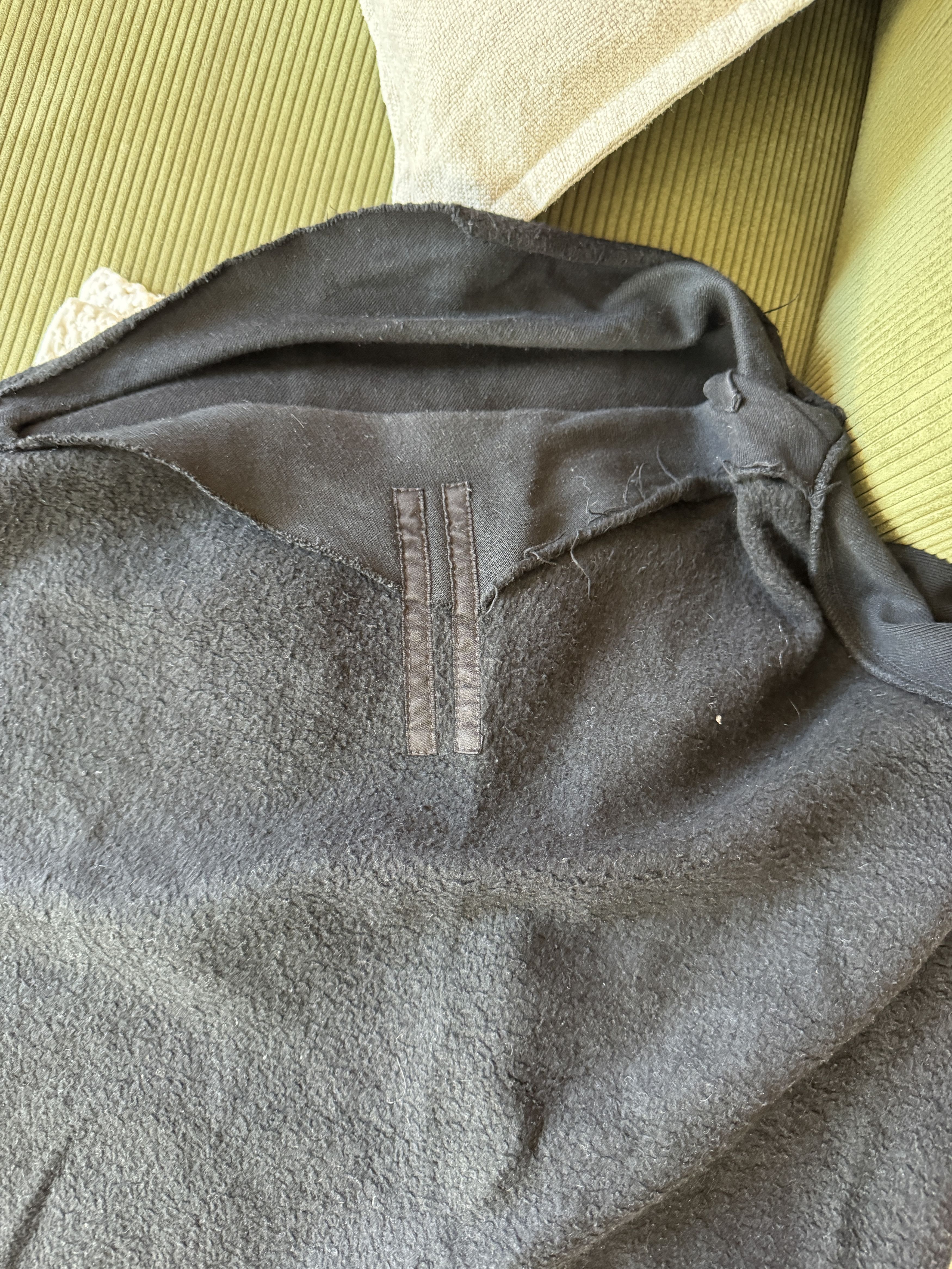Rick Owens Drkshdw Asymmetrical Cotton Sweater Size US S / EU 44-46 / 1 - 14 Thumbnail