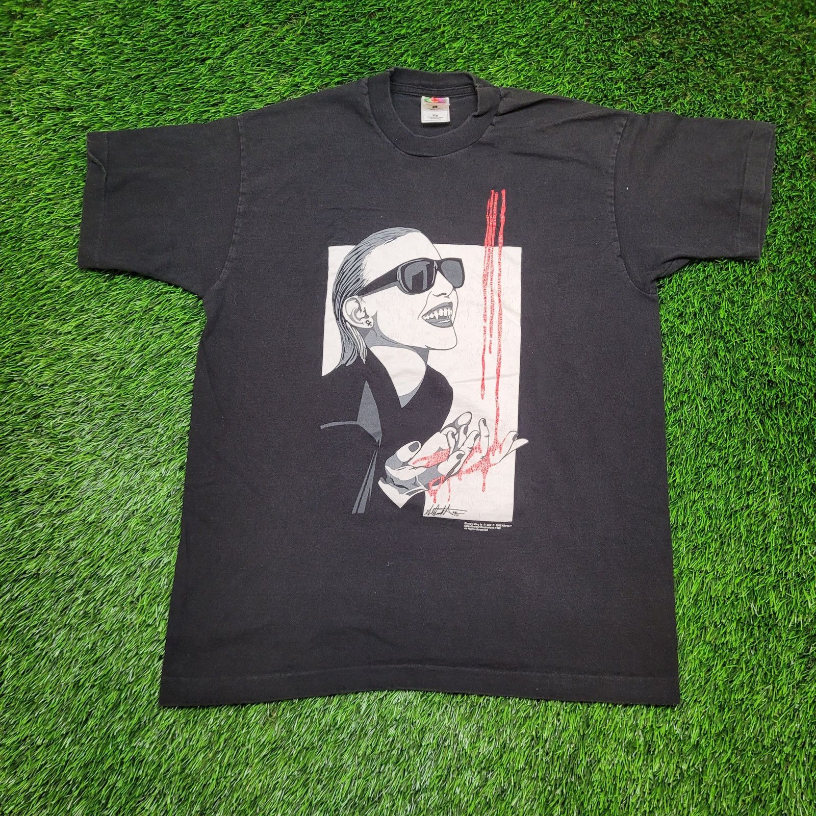 Fruit Of The Loom Vintage 90s Bloody Mary Vampire T-Shirt Mens M Goth Art Size US M / EU 48-50 / 2 - 1 Thumbnail