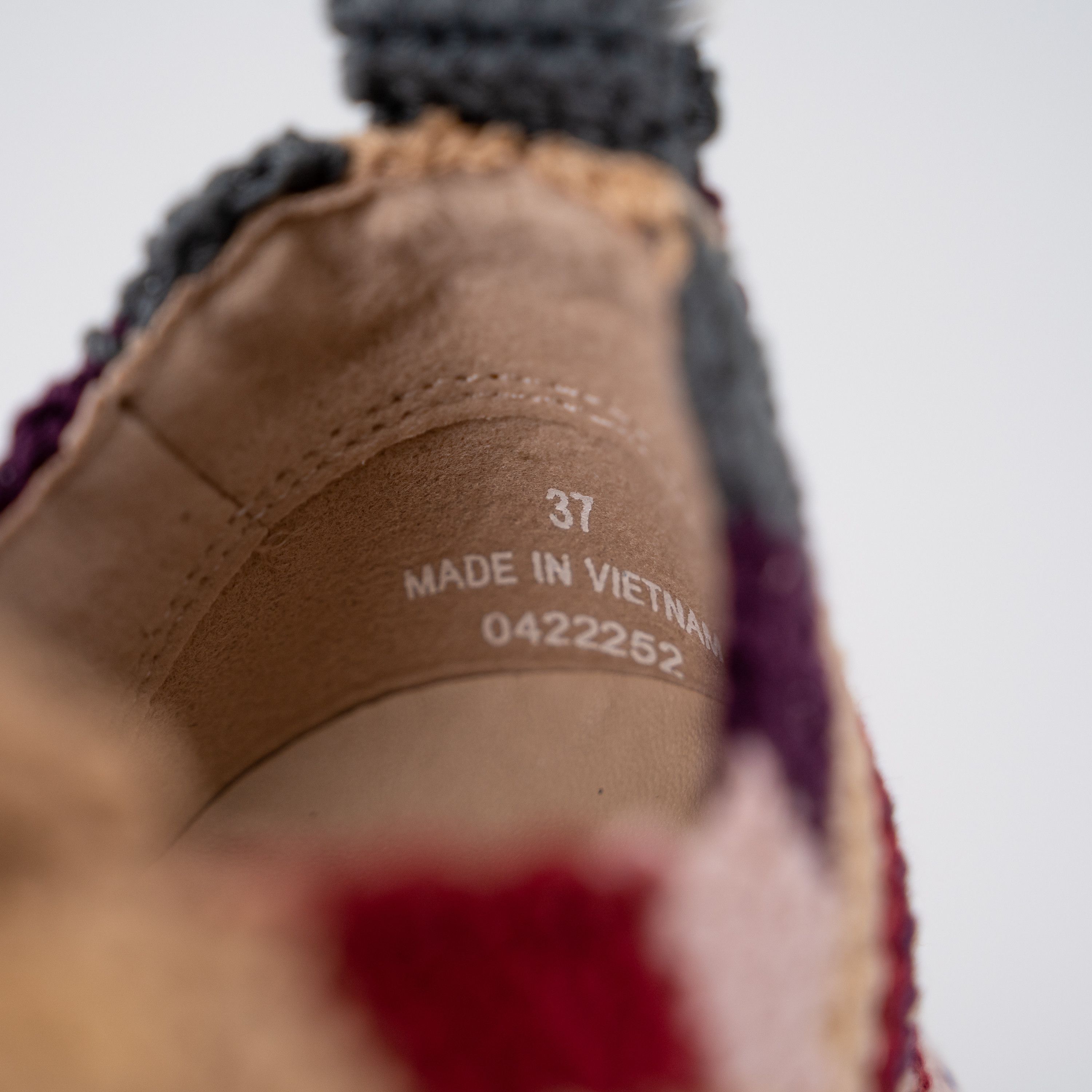 Chloe size US7 EU 37 - Chloe Myha Crocheted Knit Sneakers Burgundy Size US 7 / IT 37 - 8 Thumbnail