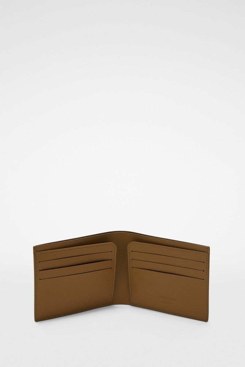 Jil Sander o1loc1c0426 Size:OS/Wallet in Brown Size ONE SIZE - 4 Thumbnail