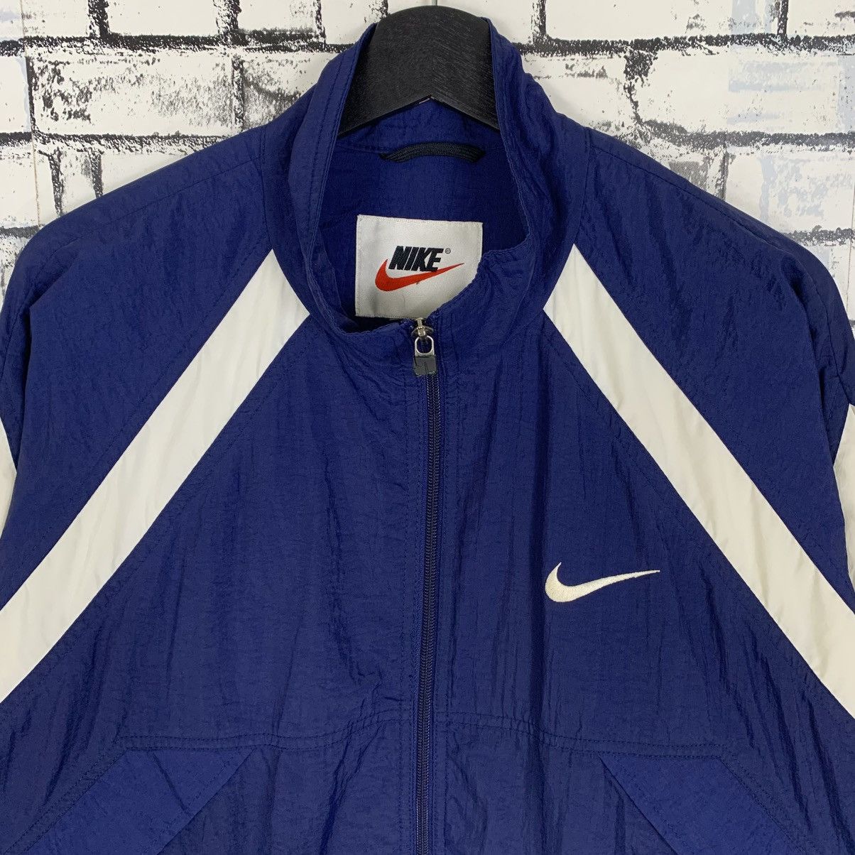 Nike × Vintage Vintage 90s Nike Swoosh Small Logo Windbreaker Nike Zipper Size US XL / EU 56 / 4 - 2 Thumbnail