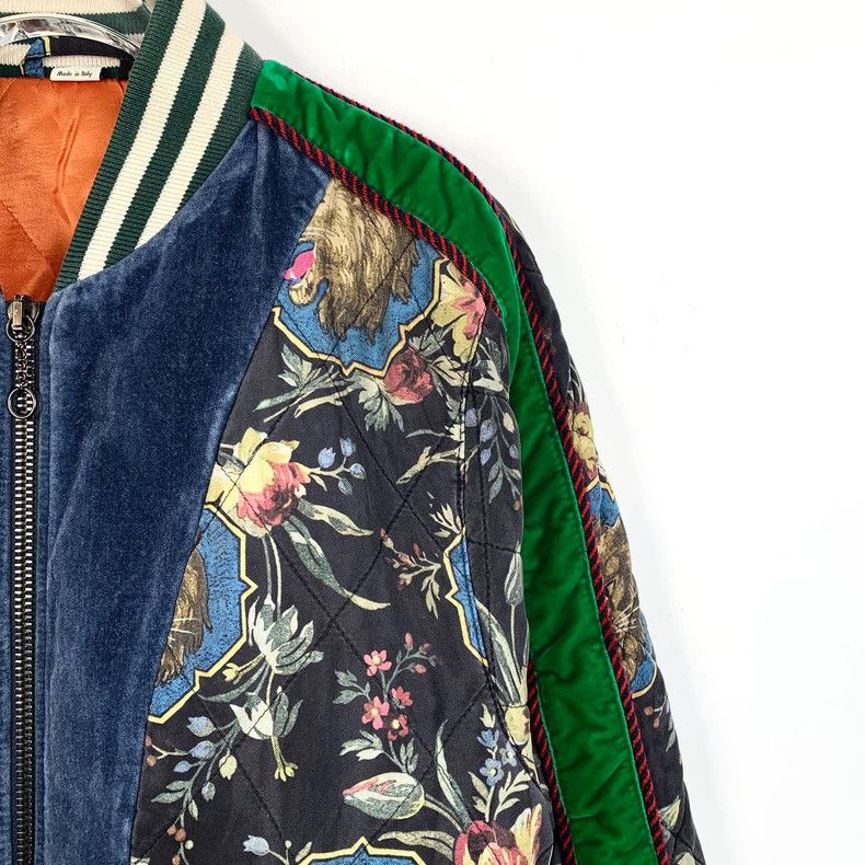 Gucci GucciColor-matched floral printed striped mulberry silk zip Size US S / EU 44-46 / 1 - 3 Thumbnail