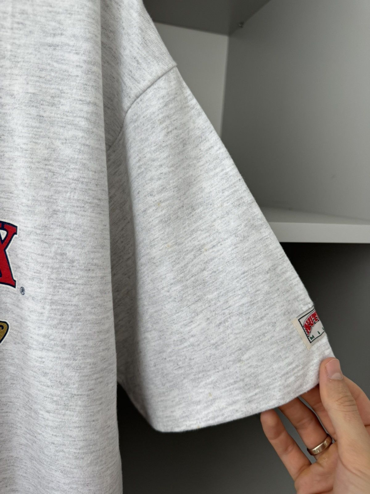 Nutmeg Nutmeg Mills American League Boston Red Sox MLB Vintage Tee Size US XL / EU 56 / 4 - 11 Thumbnail